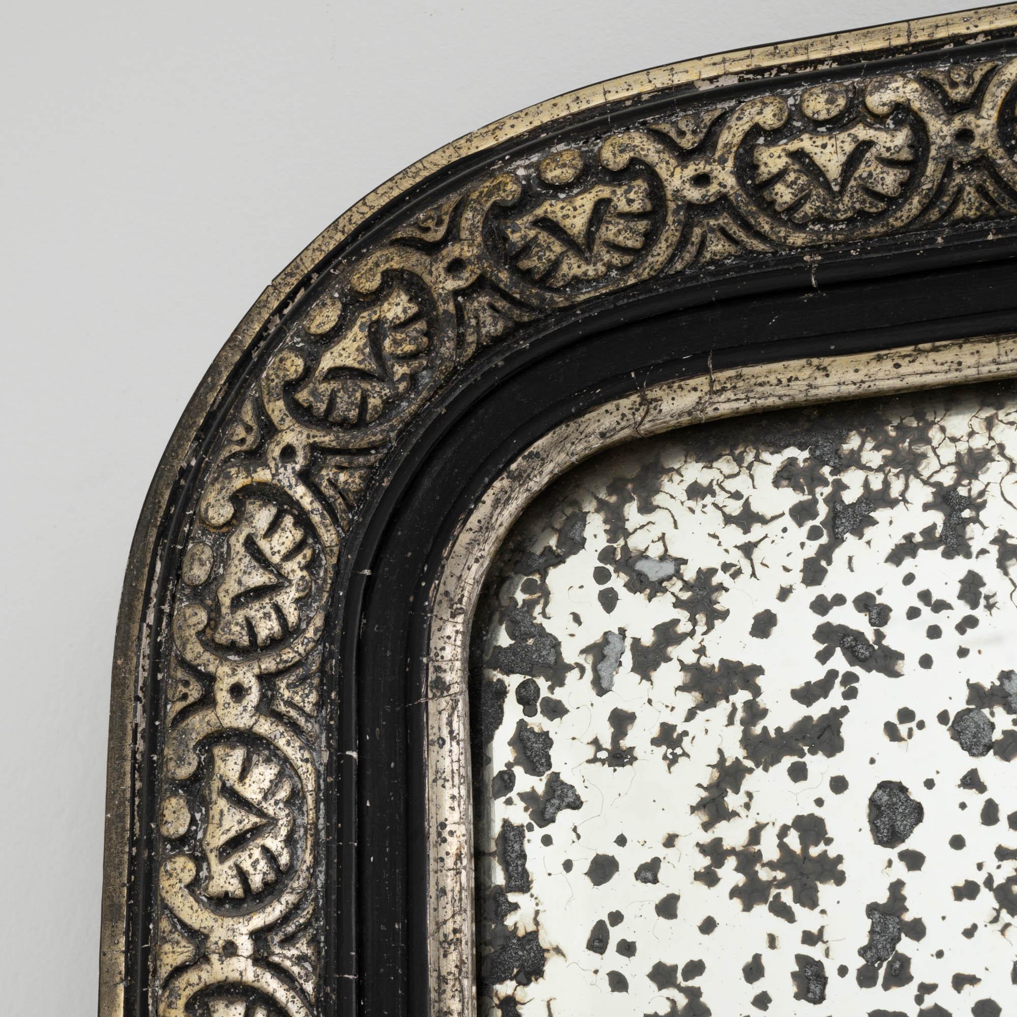 19th Century French Black Gilded Louis Phillipe Wall Mirror 5