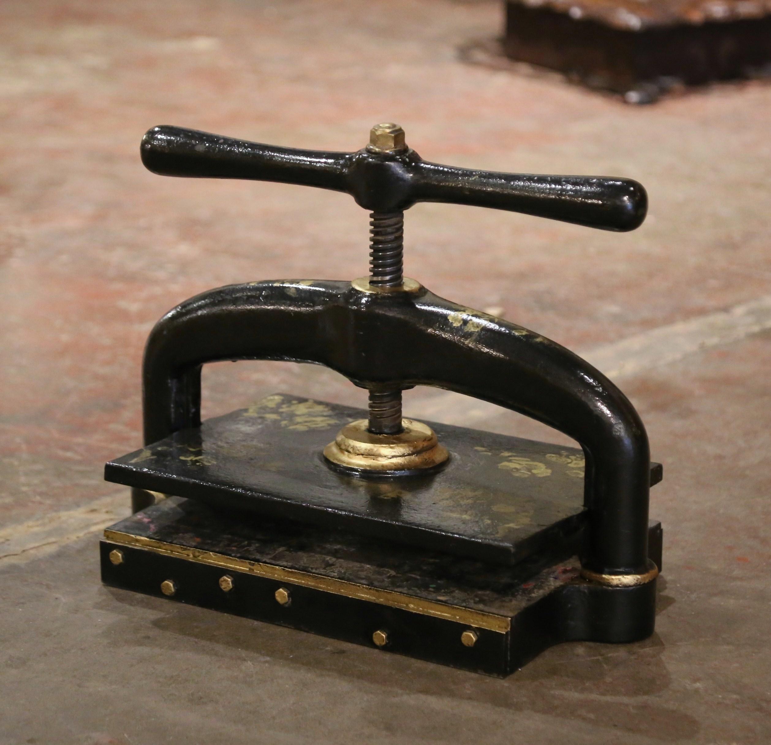 19th Century French Black Painted and Gilt Wrought Iron Book Binding Press  For Sale 2