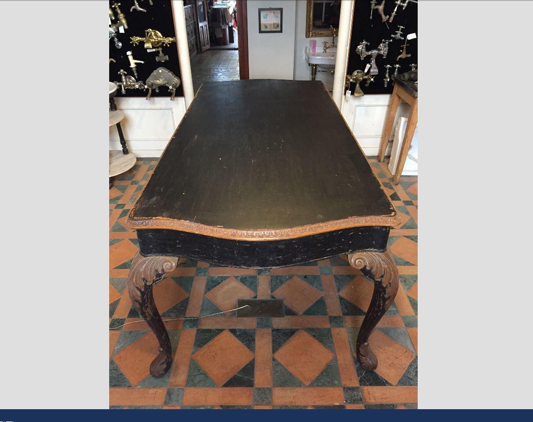 19th Century French Black Painted Dining Room Table with Six Walnut Seats, 1890s In Good Condition In Florence, IT
