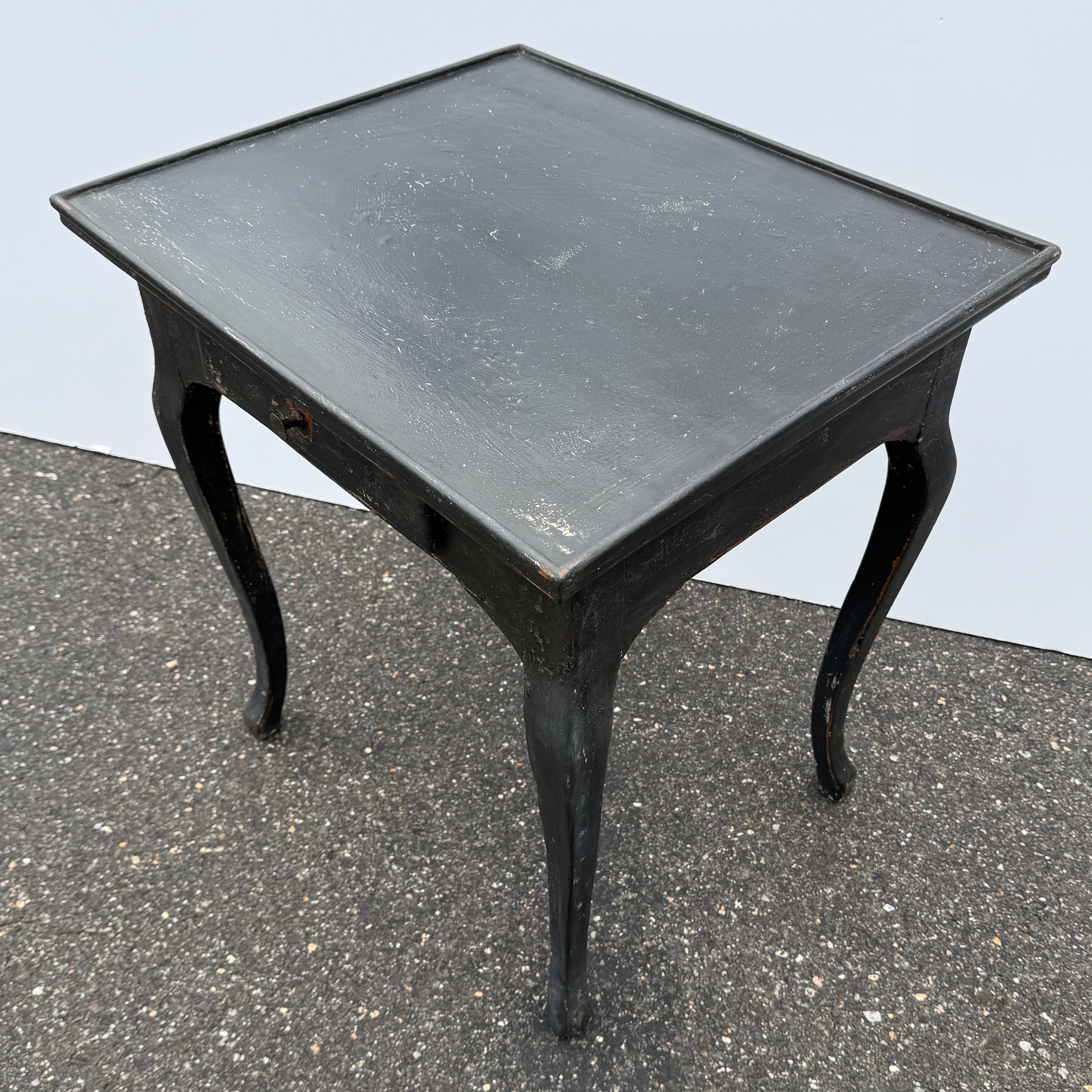 19th Century French Black Painted Rectangular Hall Side Table For Sale 13