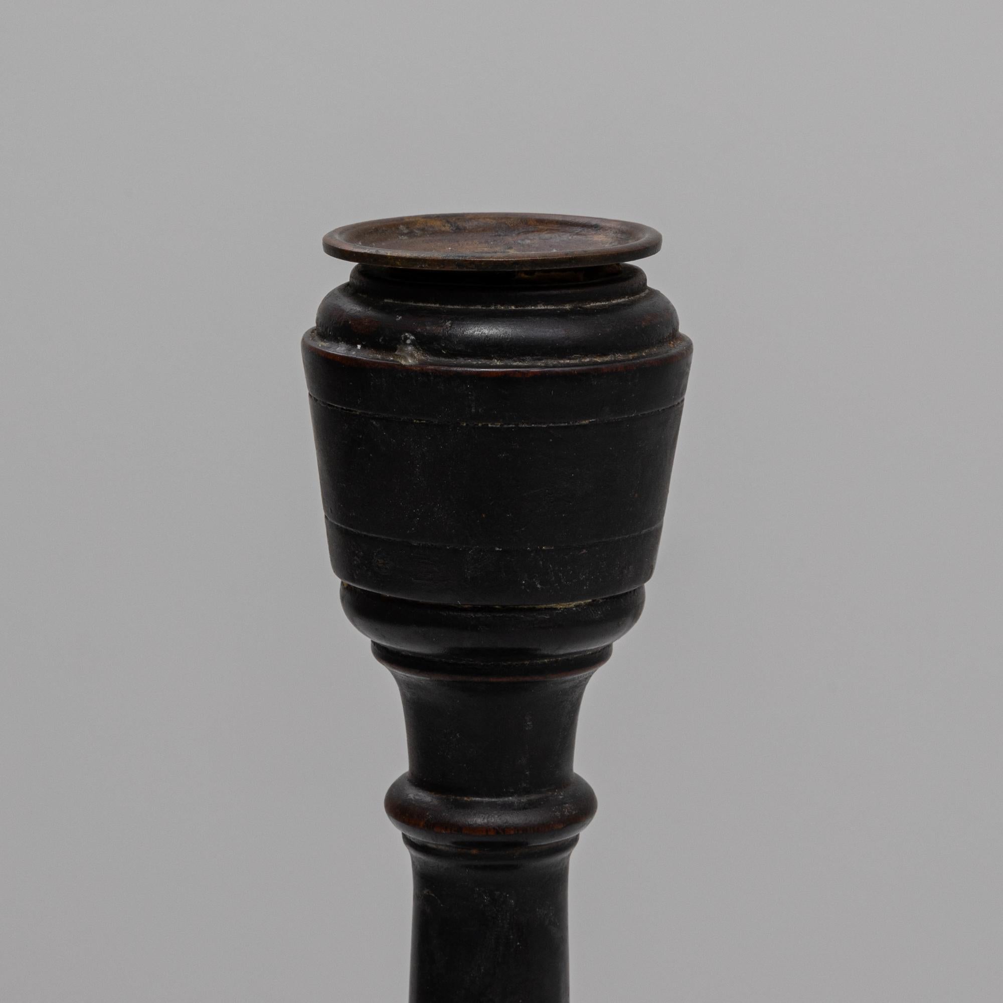 Portacandele francese patinato nero del XIX secolo in vendita 2