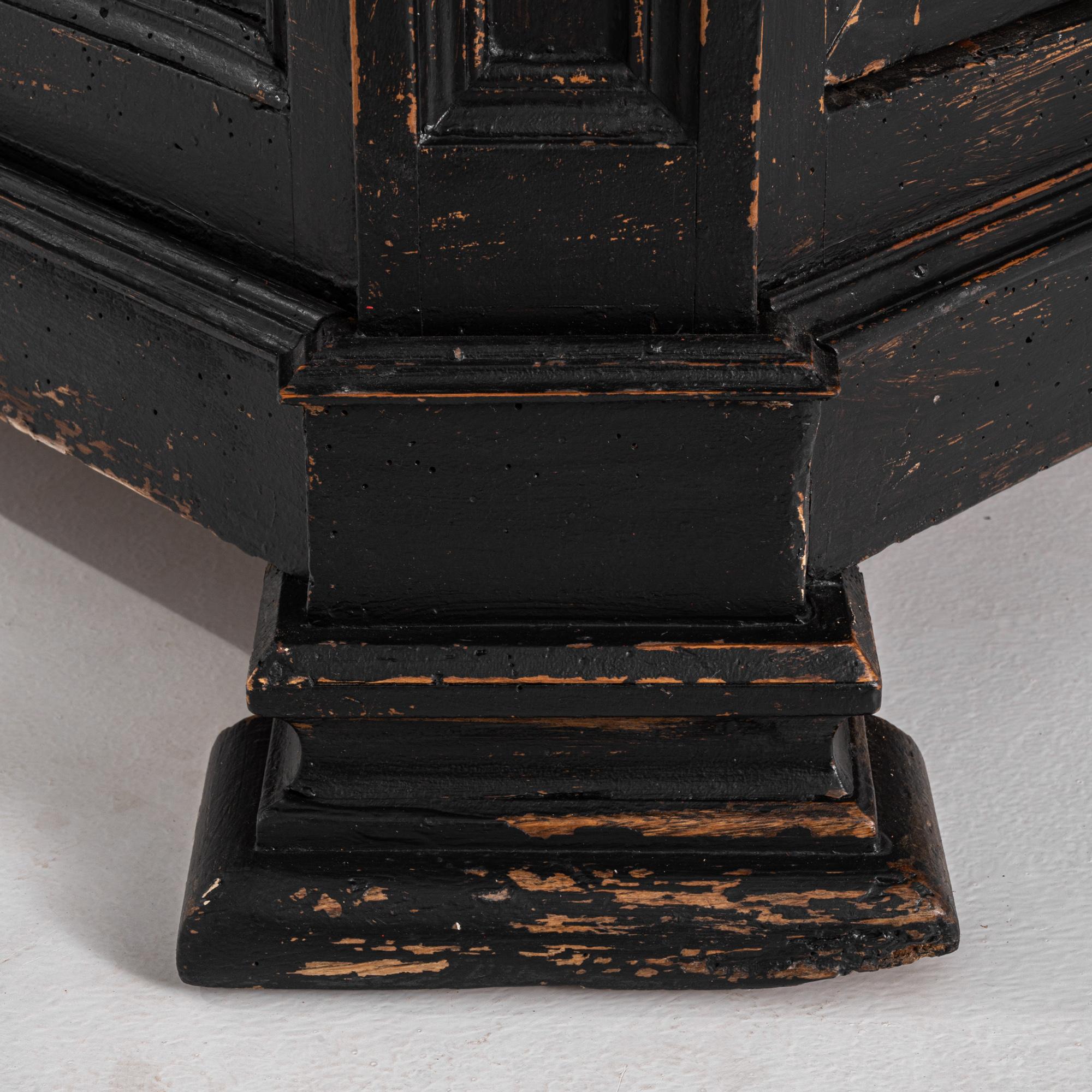 19th Century French Black Patinated Wooden Vitrine 6