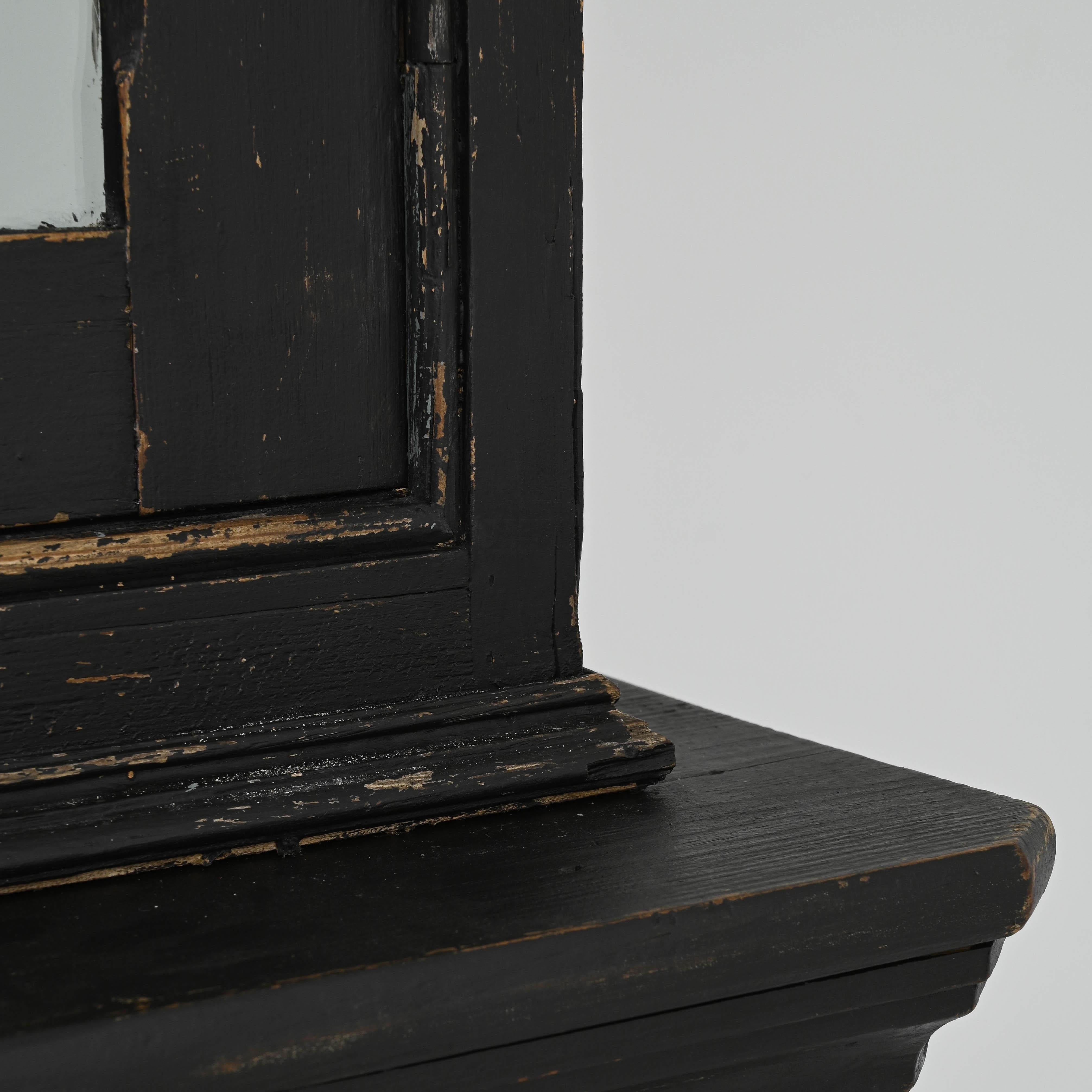 19th Century French Black Patinated Wooden Vitrine 7