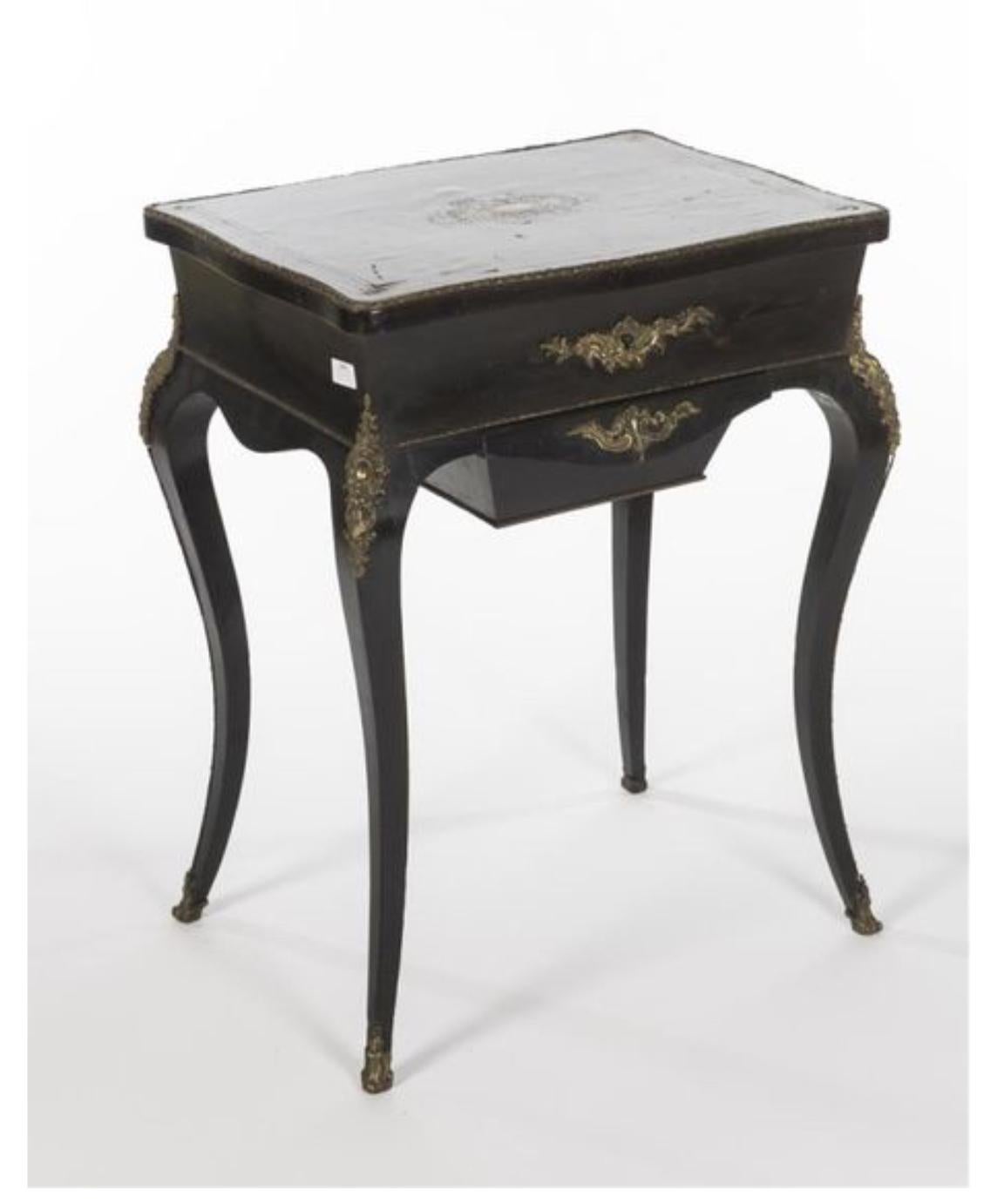 19th Century French Black Wooden Working Table with Brass Decoration For Sale 7