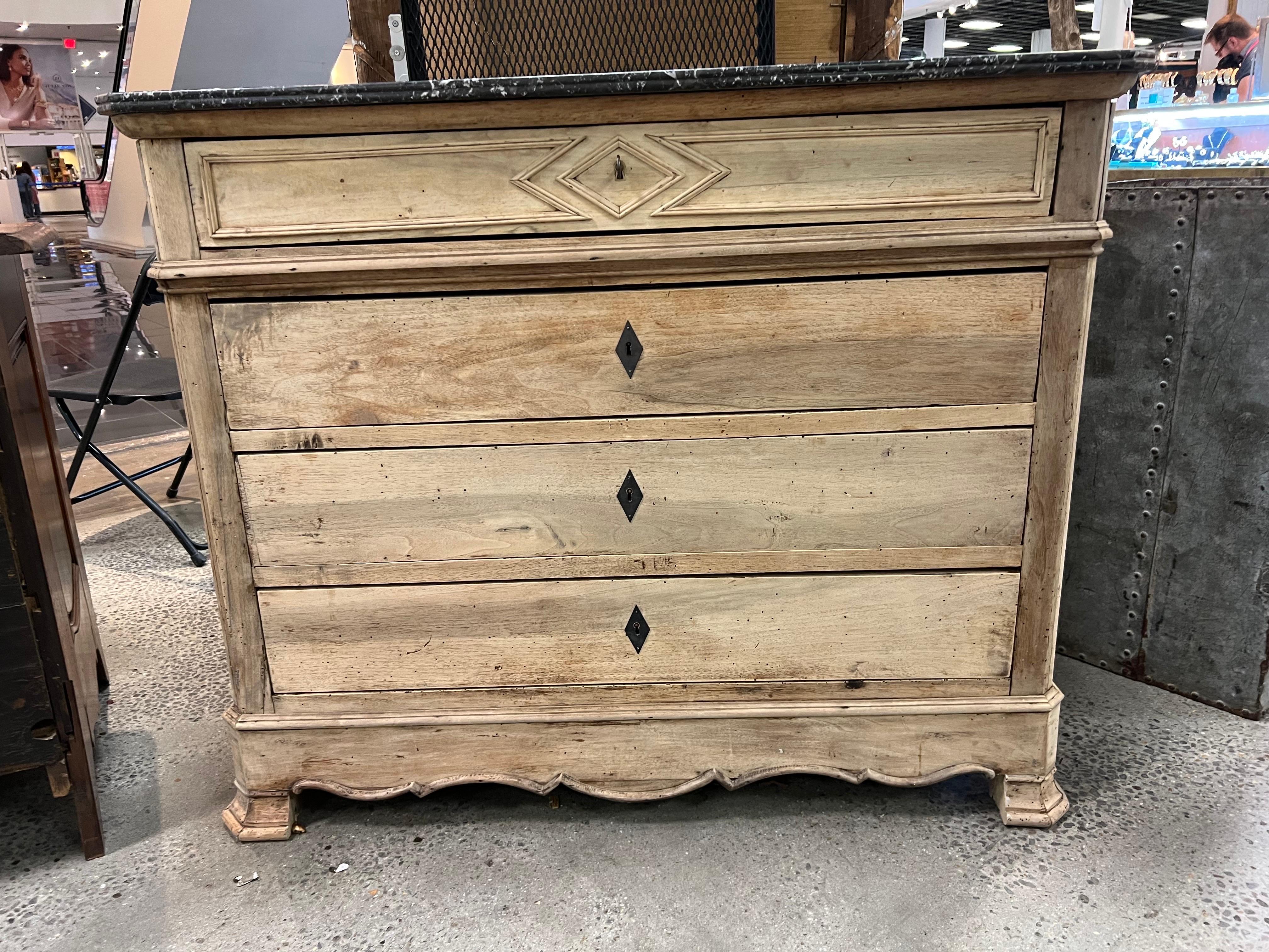 19th Century French Bleached Marble Top Chest with Diamonds In Good Condition In Charleston, SC
