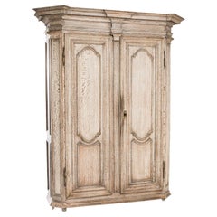 Armoire française du 19ème siècle en chêne blanchi