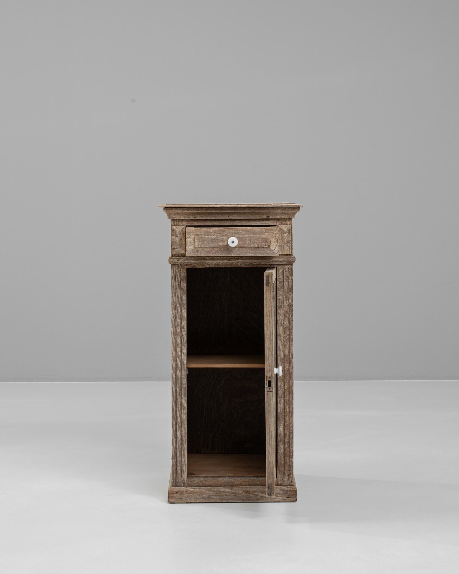 Hand-Carved 19th Century French Bleached Oak Bedside Table For Sale