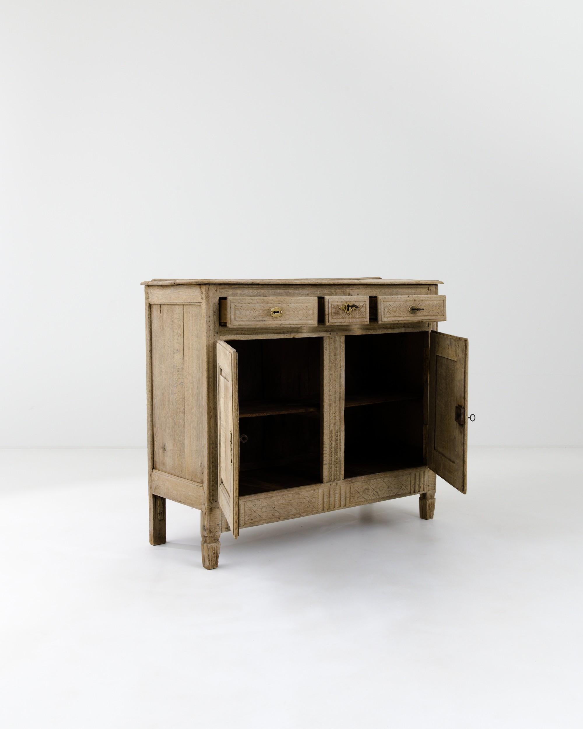 19th Century French Bleached Oak Buffet  For Sale 1