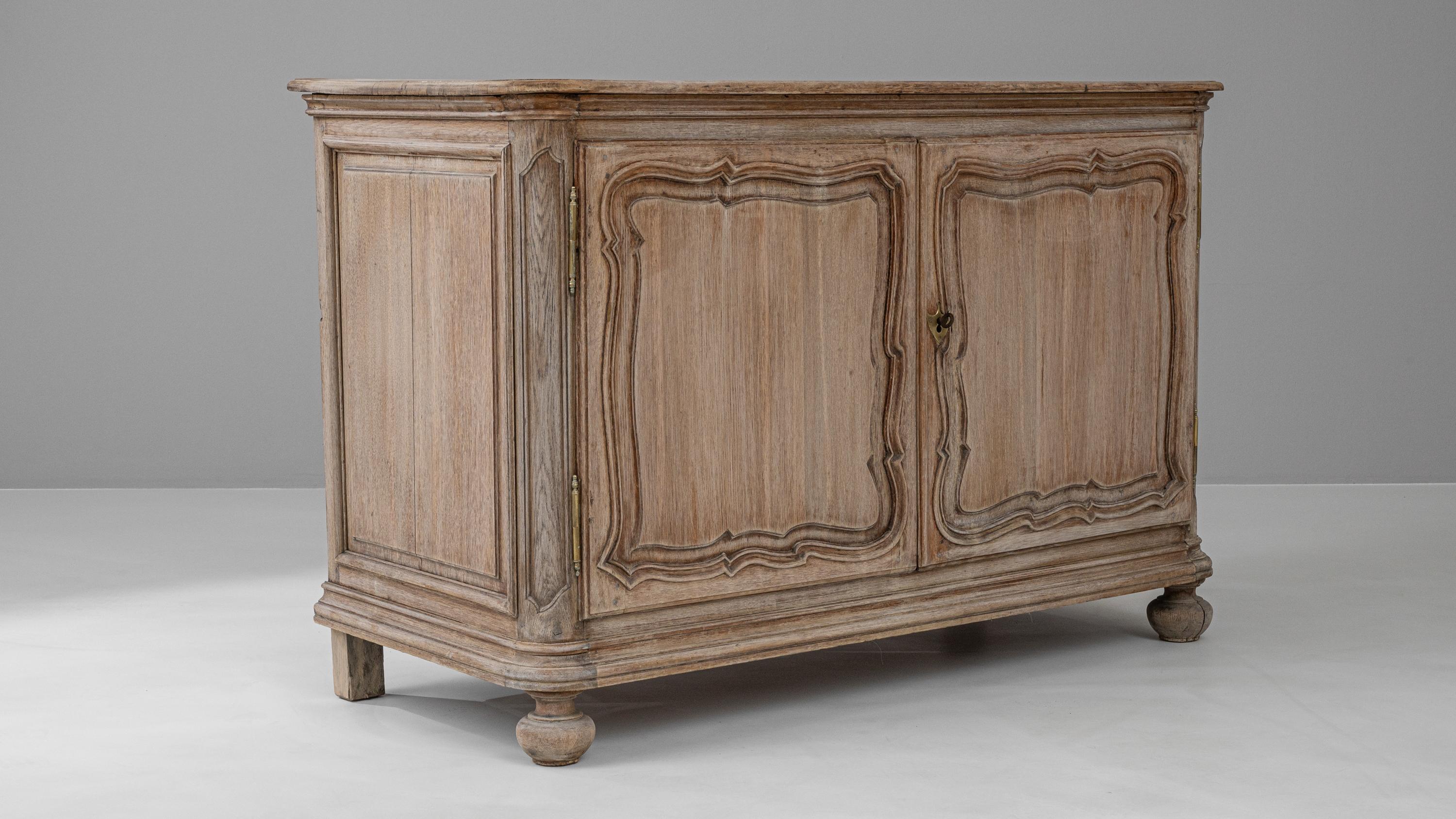 19th Century French Bleached Oak Buffet For Sale 5