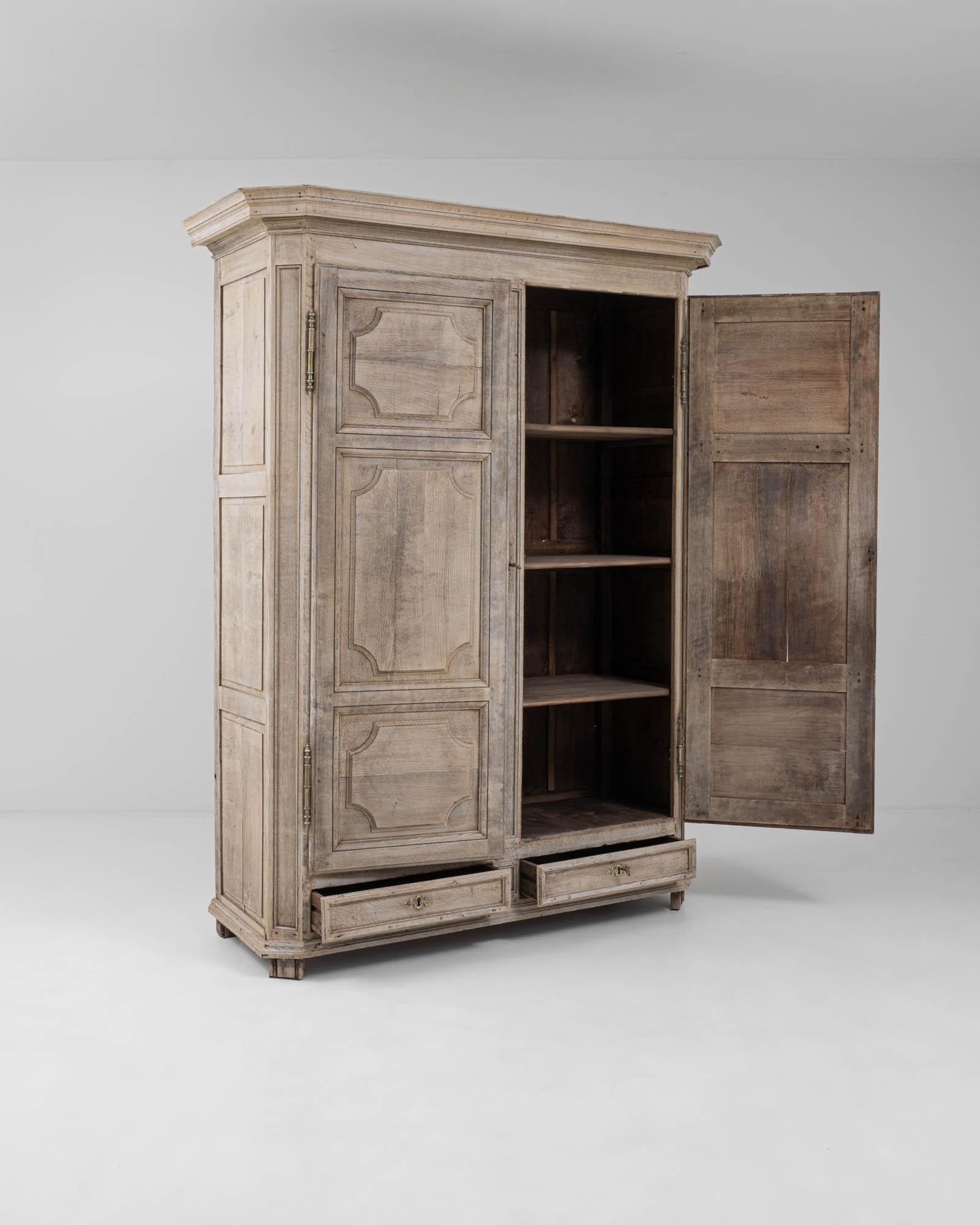 19th Century French Bleached Oak Cabinet For Sale 3