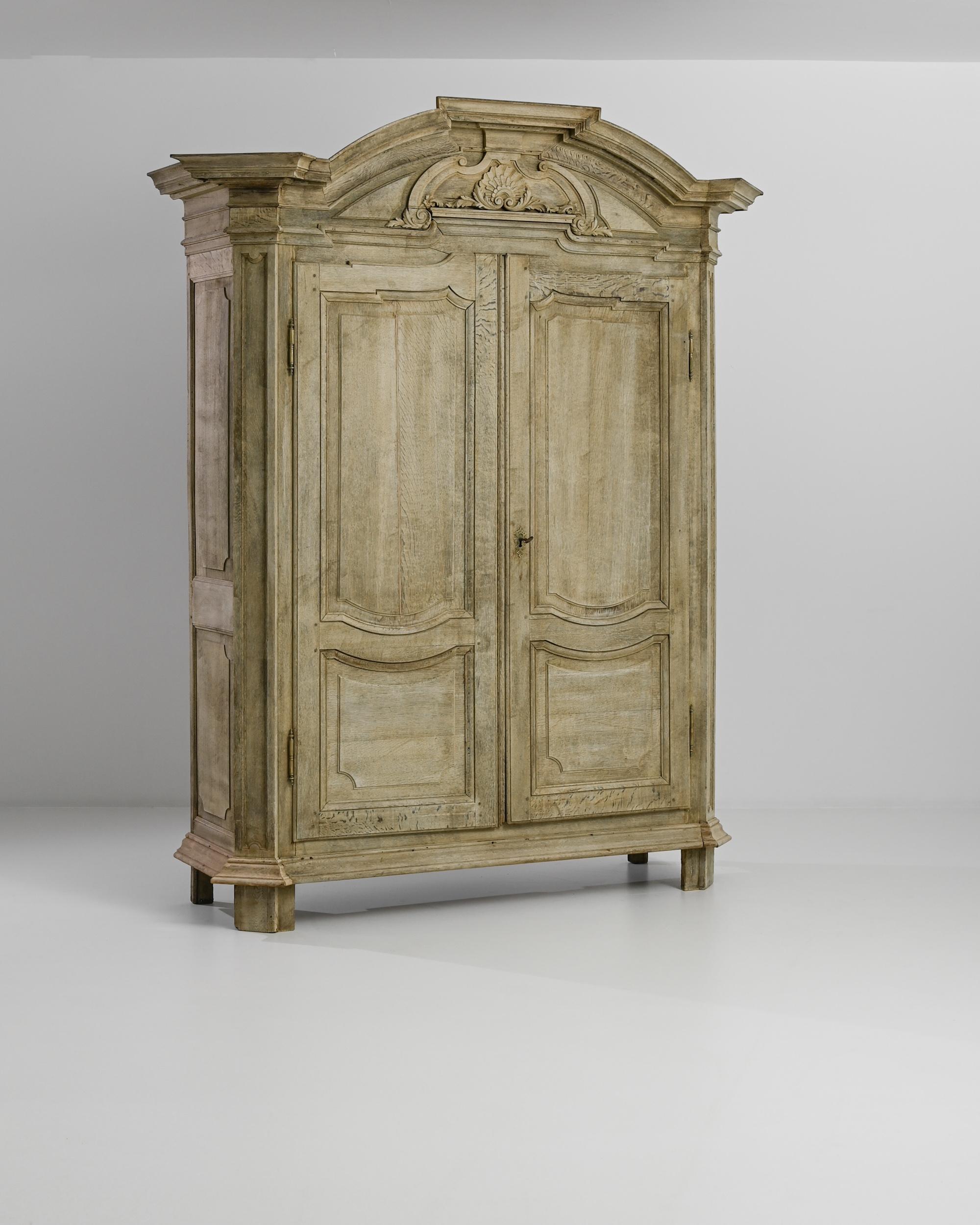 Neoclassical 19th Century French Bleached Oak Cabinet For Sale