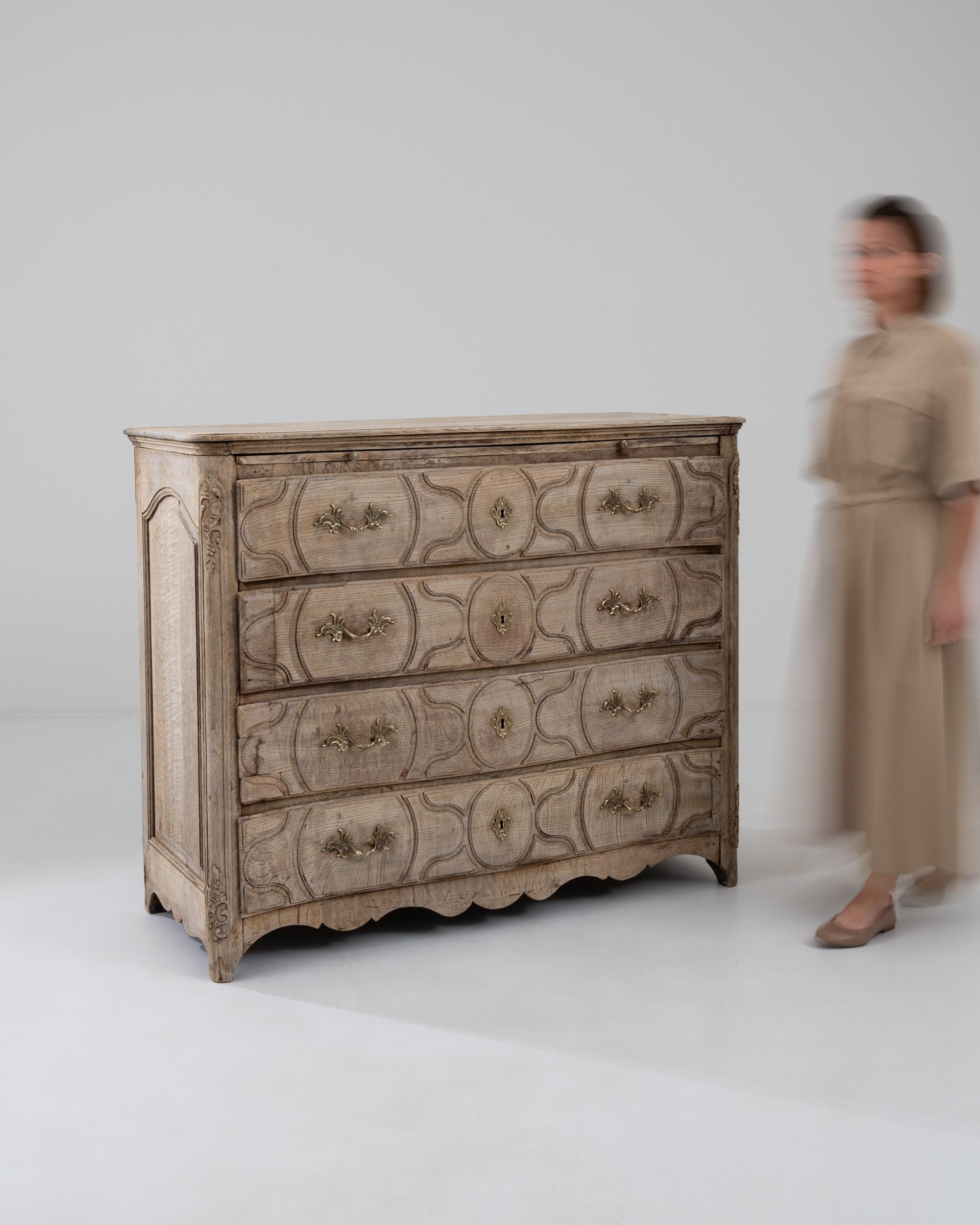 19th Century French Bleached Oak Chest of Drawers 2