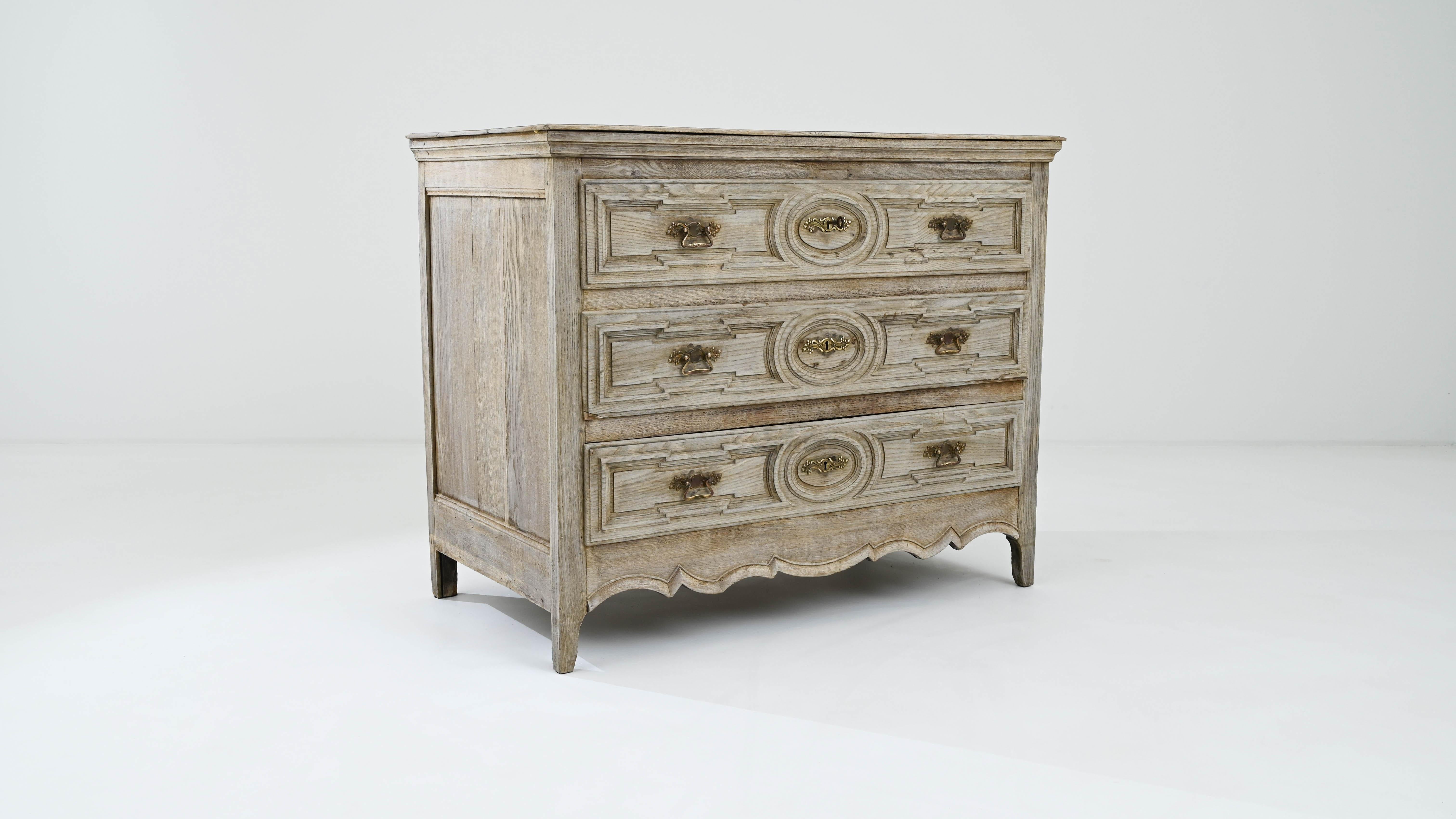 19th Century French Bleached Oak Chest of Drawers 4