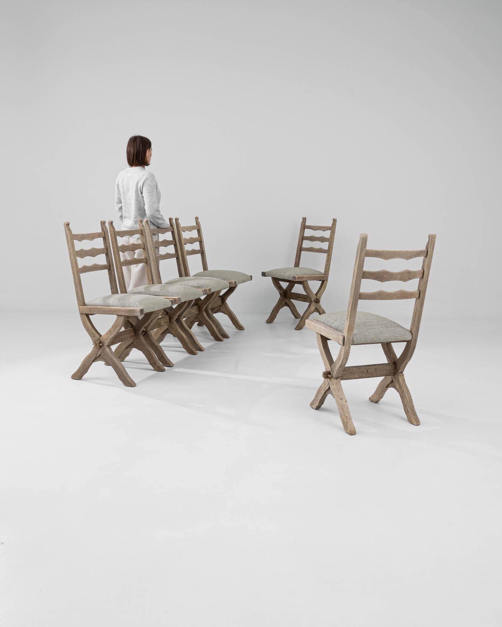 Französische Esszimmerstühle aus gebleichter Eiche aus dem 19. Jahrhundert, Sechser-Set (Land) im Angebot
