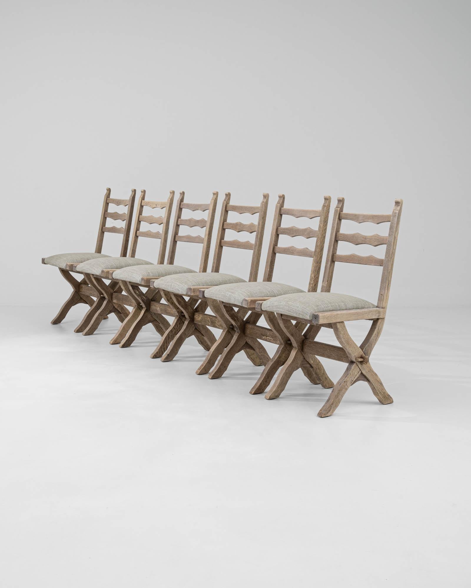 Französische Esszimmerstühle aus gebleichter Eiche aus dem 19. Jahrhundert, Sechser-Set im Angebot 3