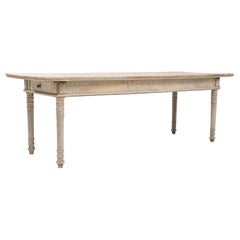 Tavolo da pranzo francese del XIX secolo in Oak sbiancato