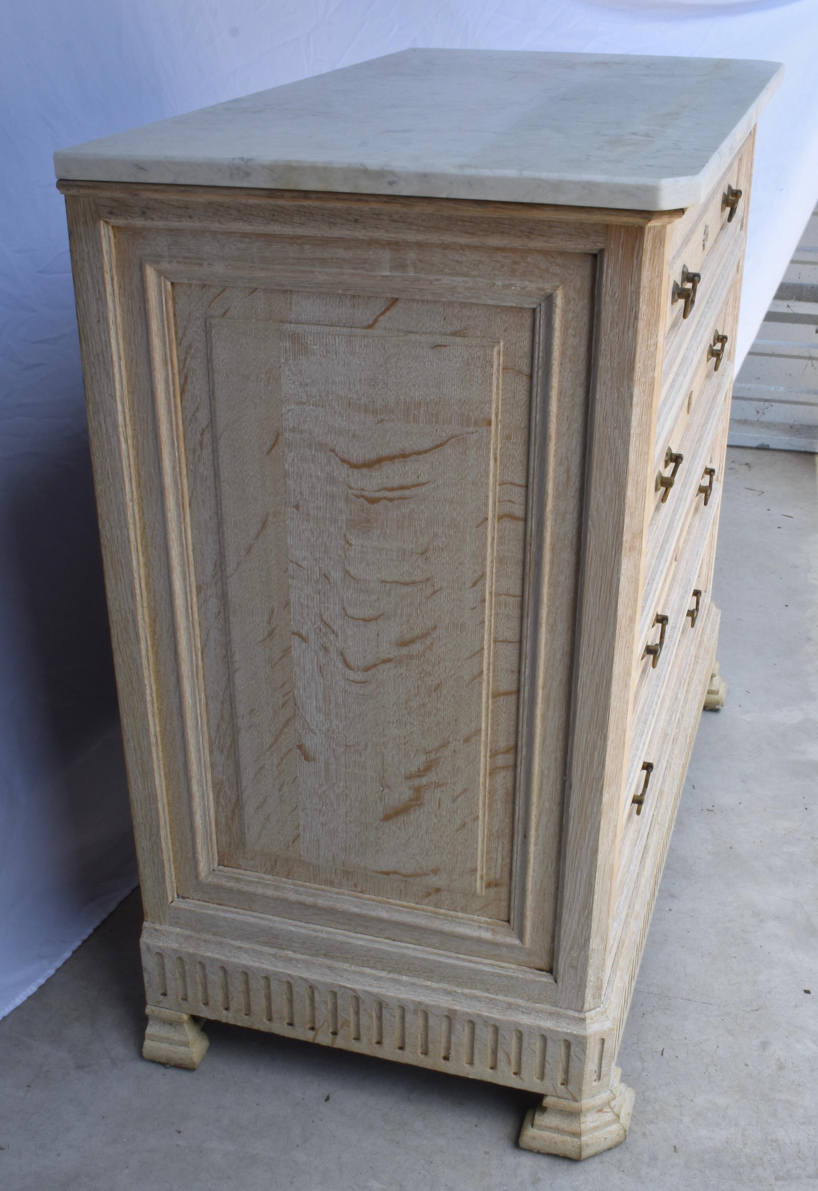 19th Century French Bleached Oak Louis Philippe Chest with White Marble In Good Condition In Carmine, TX