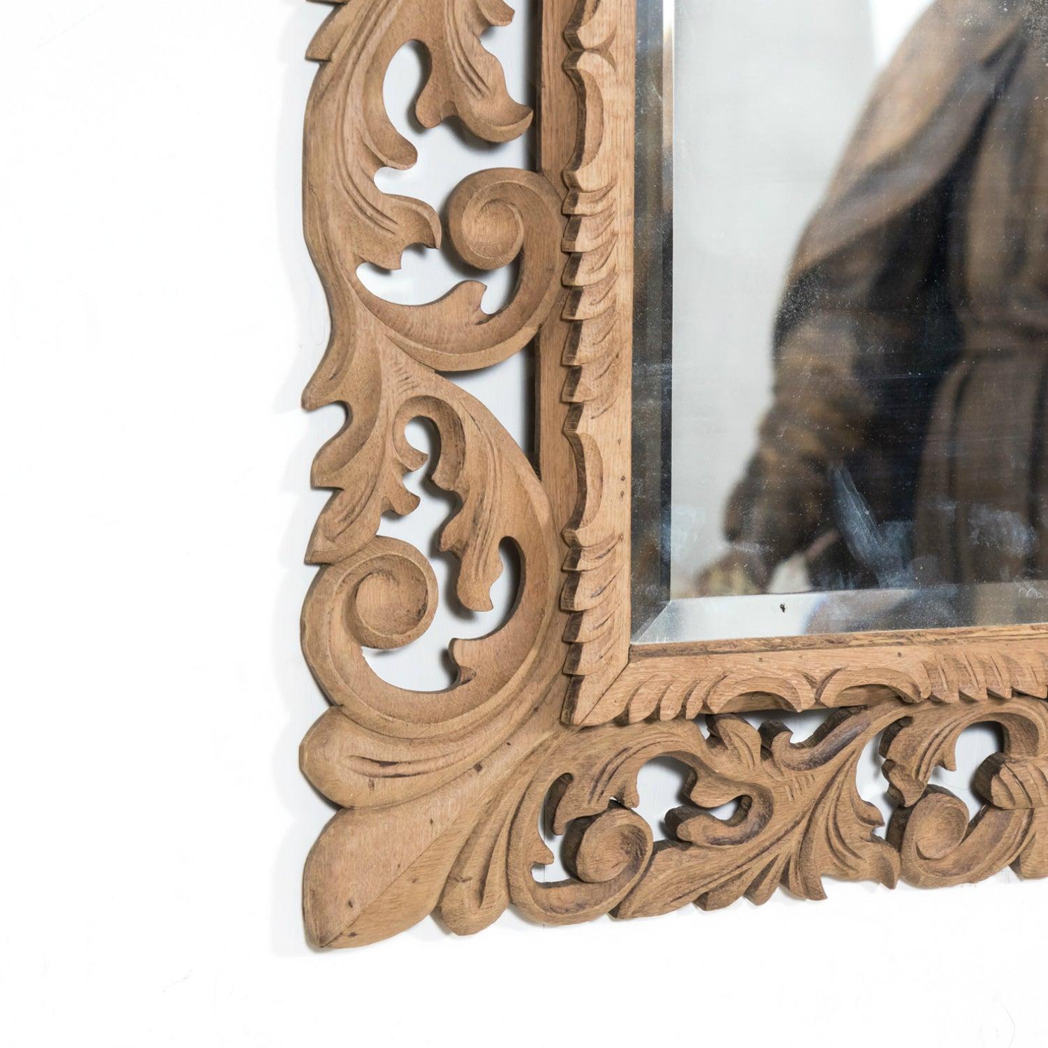 Specchio a cuscino in stile Luigi XIV in Oak sbiancato francese del XIX secolo in vendita 4