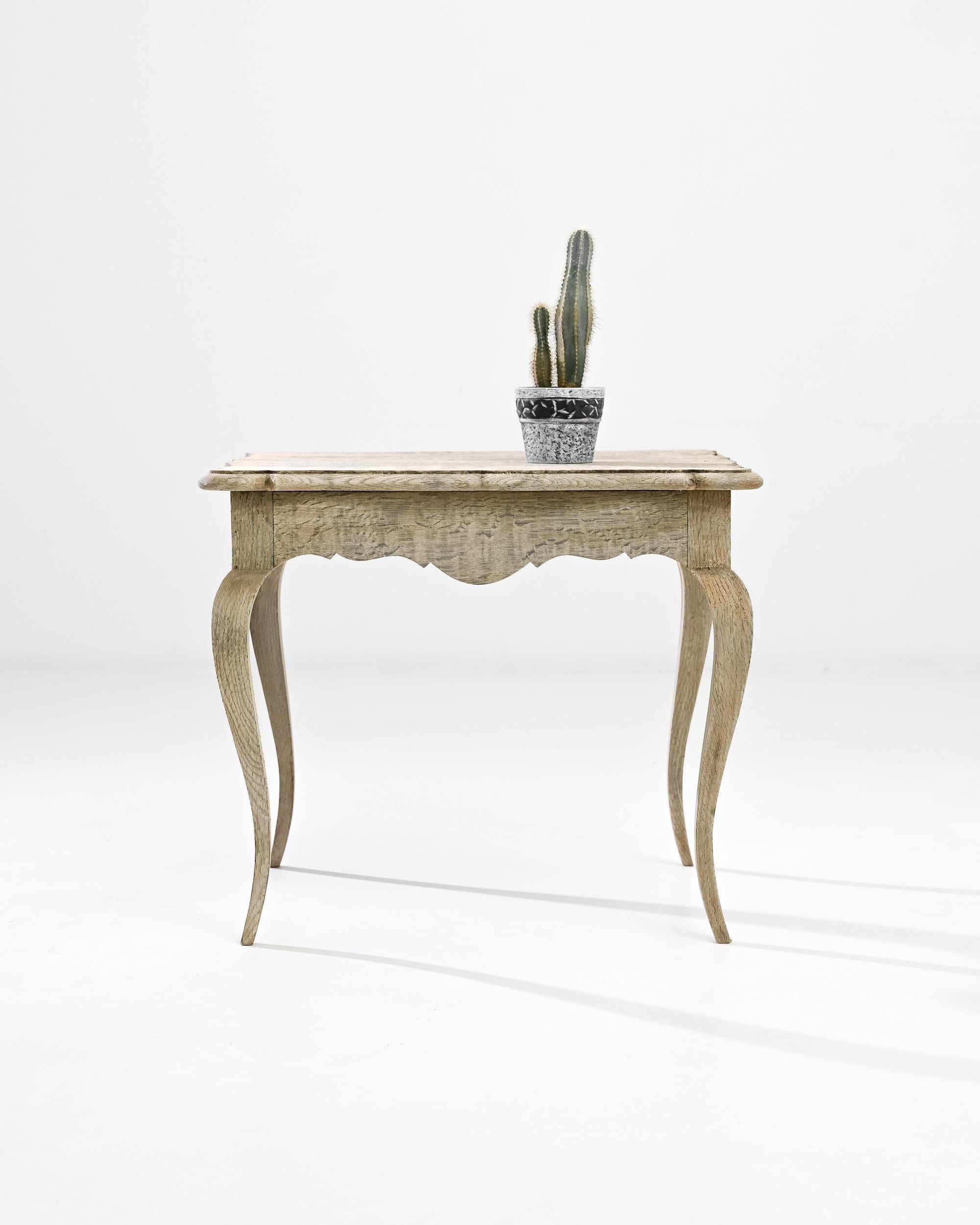 Wood 19th Century French Bleached Oak Side Table