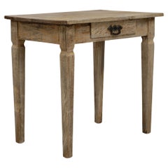 Mesa auxiliar francesa de roble blanqueado del siglo XIX