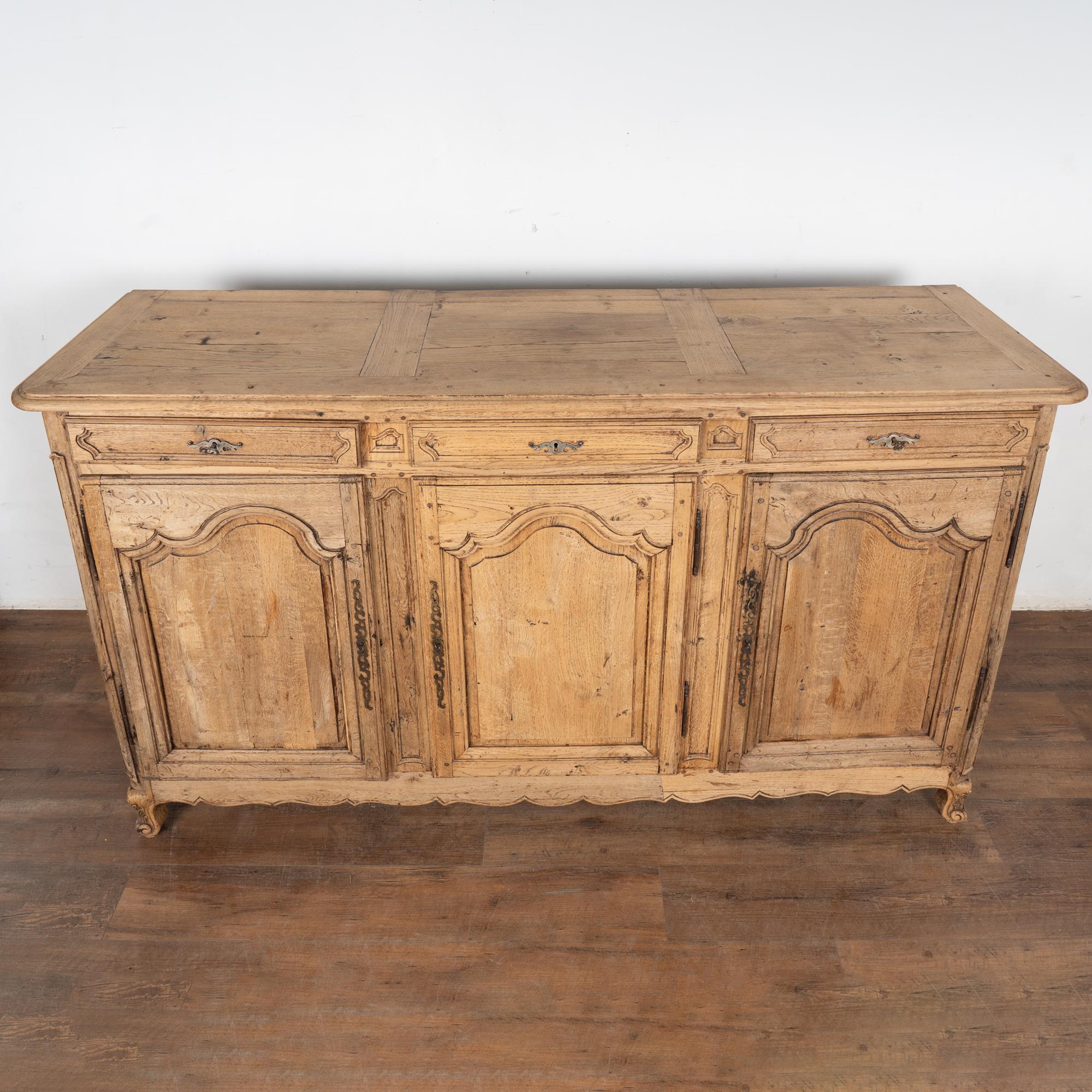 19th Century French Bleached Oak Sideboard Buffet For Sale 1