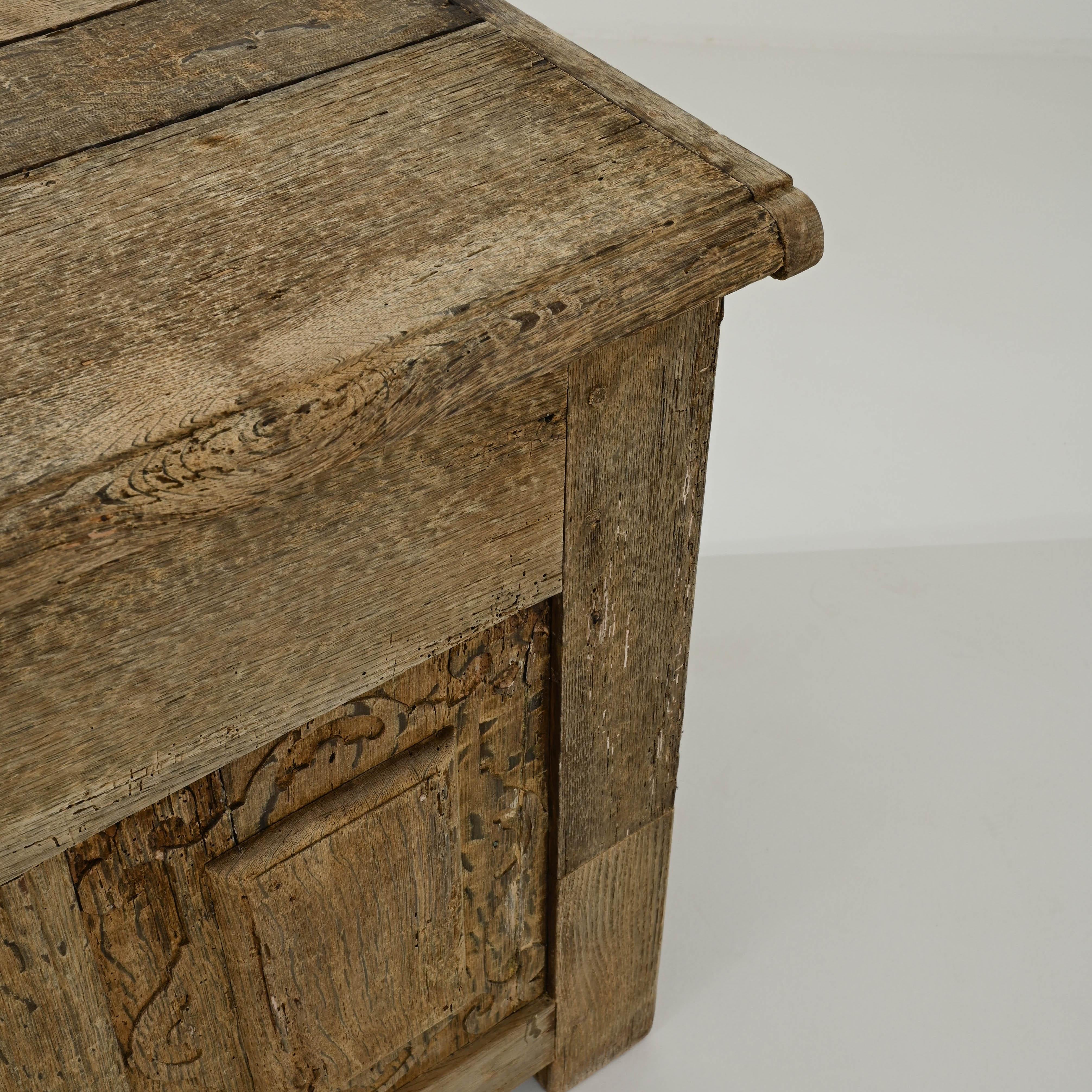 Hand-Carved 19th Century French Bleached Oak Trunk For Sale