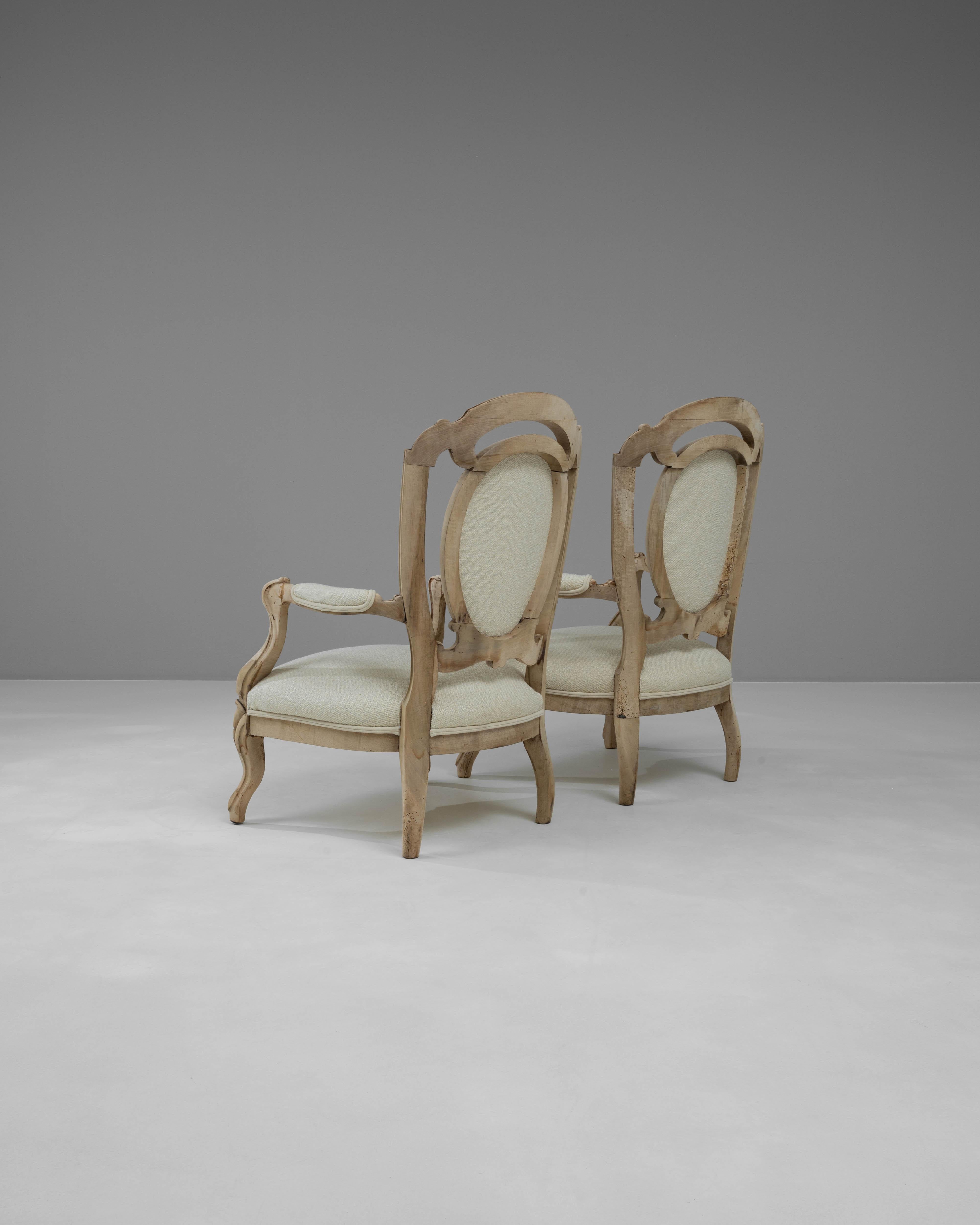 19th Century French Bleached Oak Upholstered Armchairs, a Pair For Sale 2