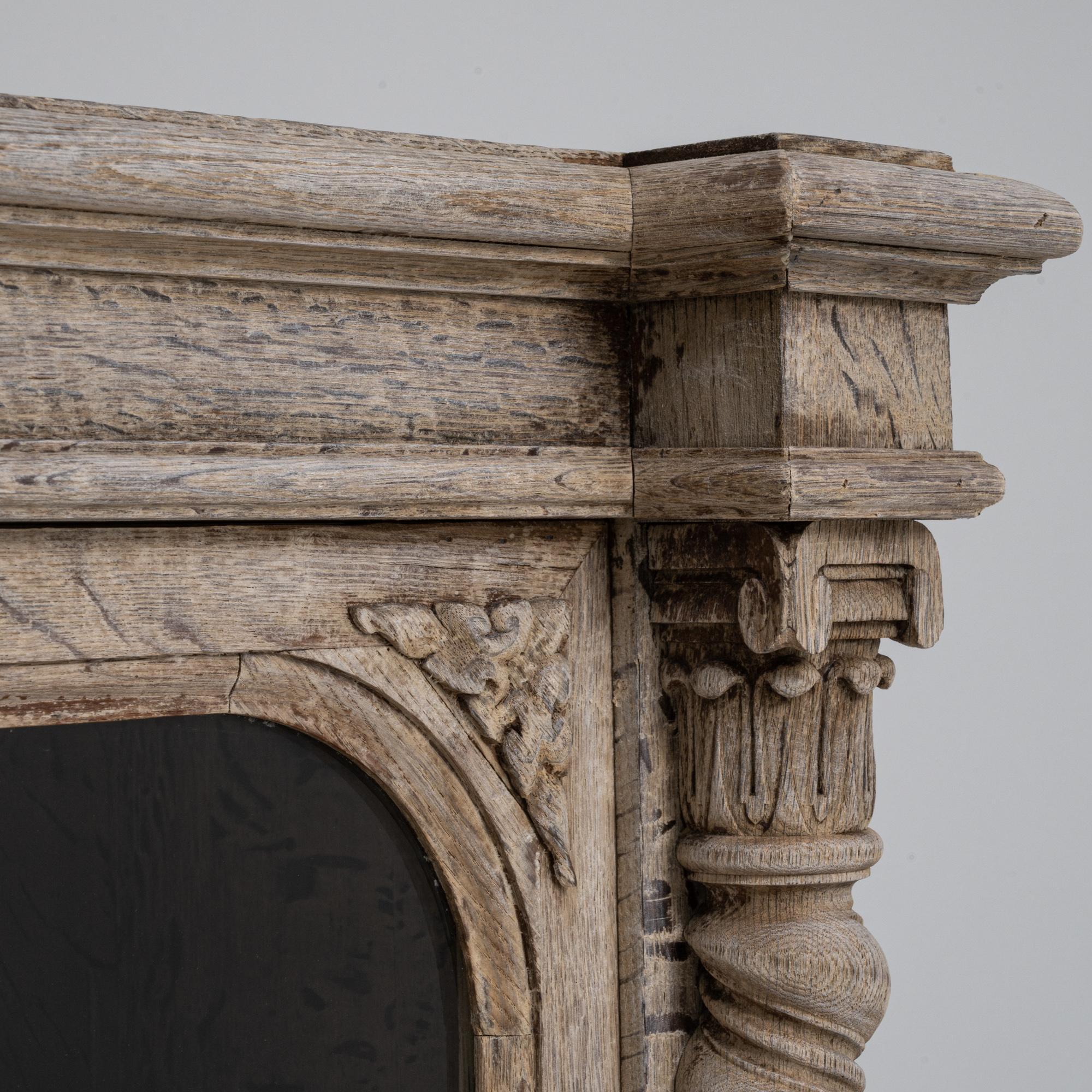 19th Century French Bleached Oak Vitrine For Sale 6