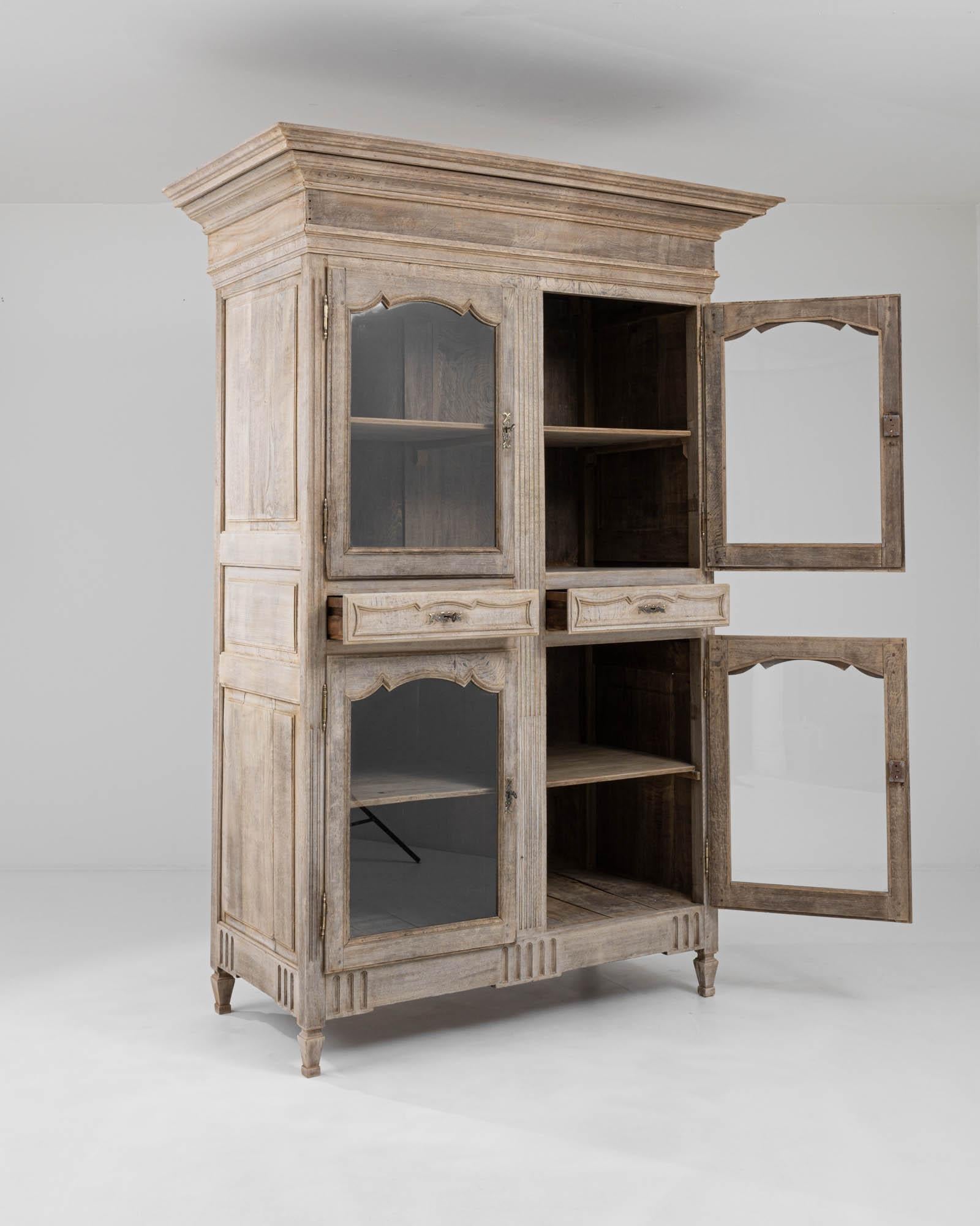 Wood 19th Century French Bleached Oak Vitrine For Sale