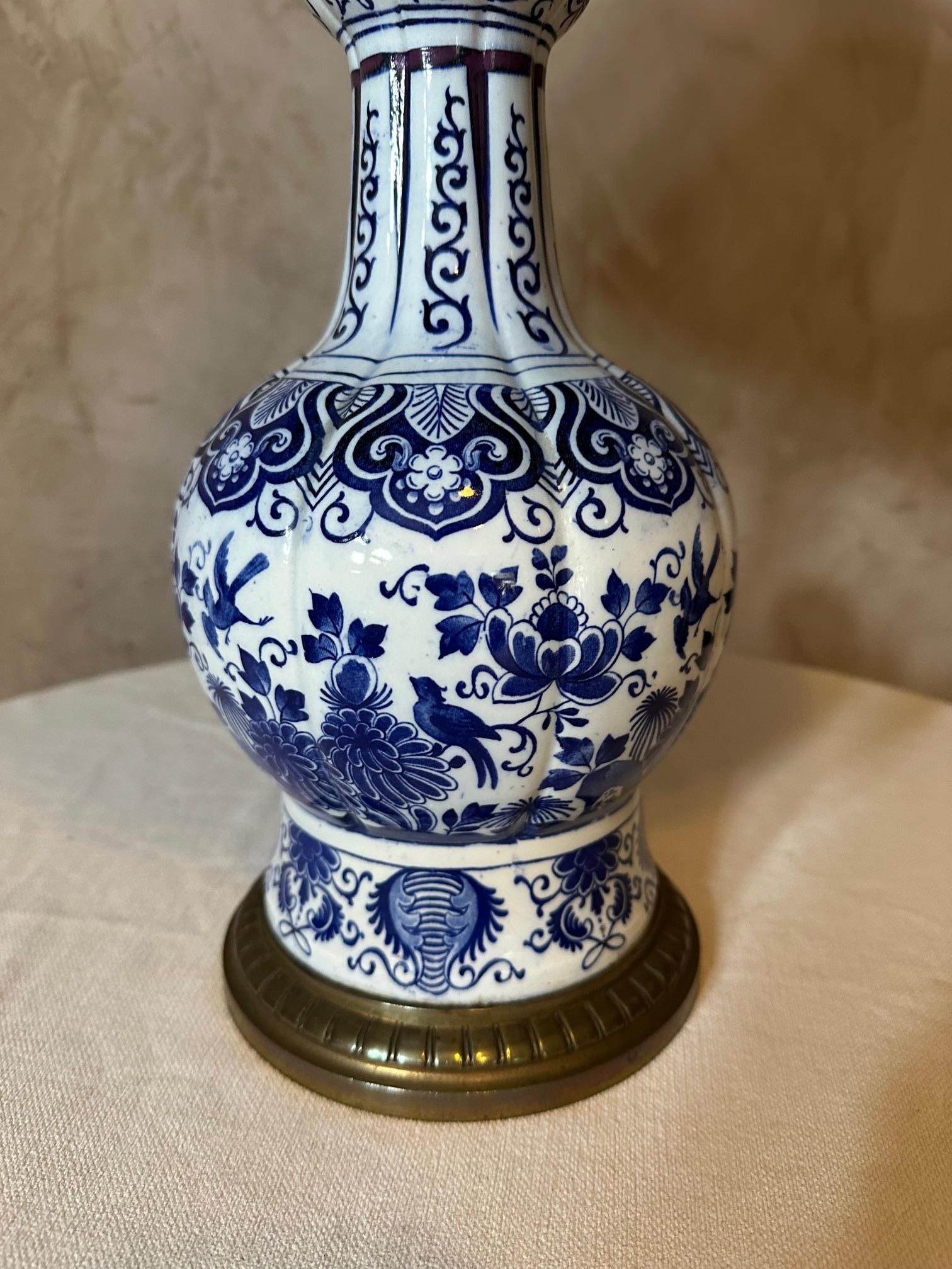 19th century French Blue and White Delft Porcelain Table Lamp For Sale 2