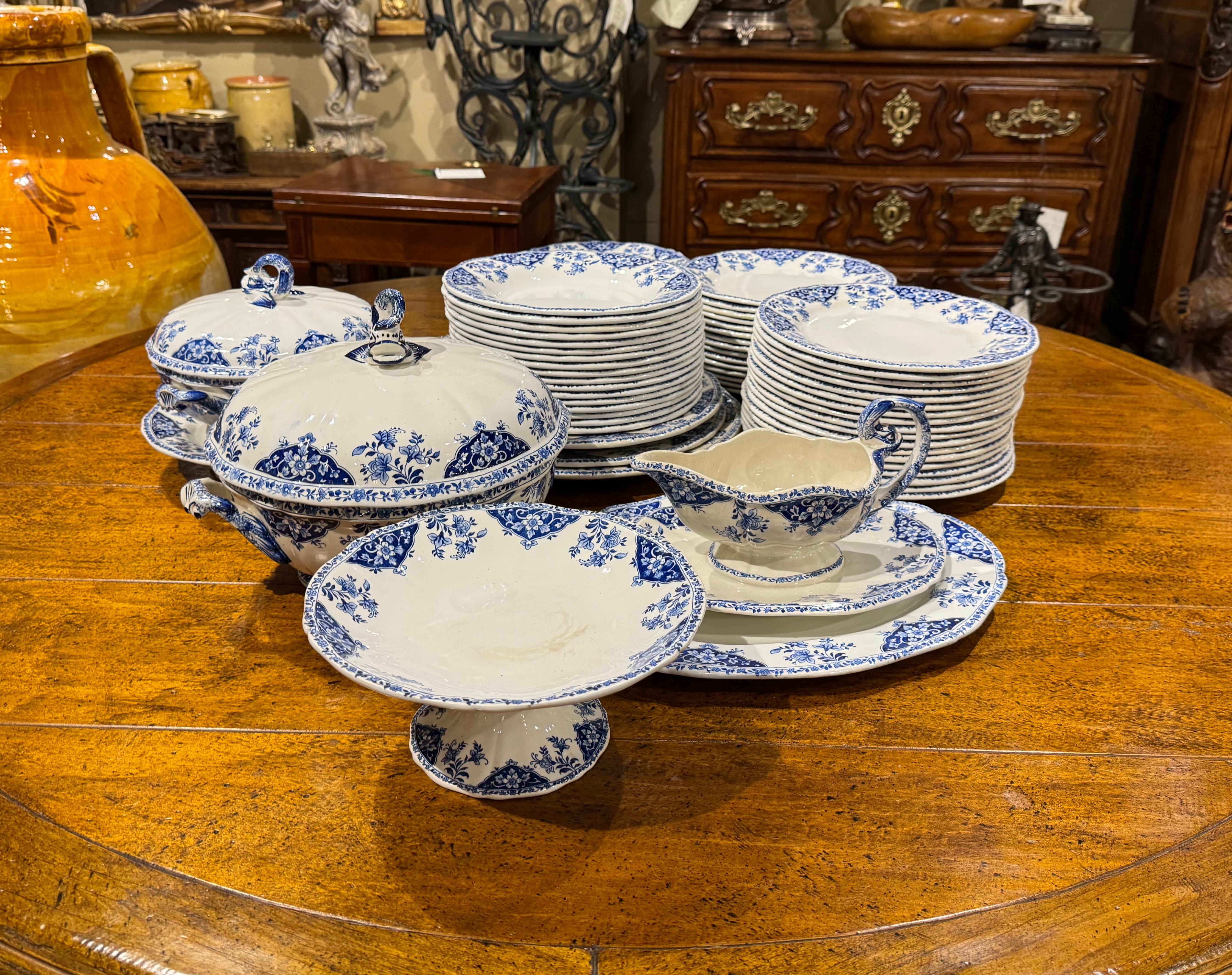 19th Century French Blue and White Gien Porcelain Dinnerware, 77 Pieces For Sale 2