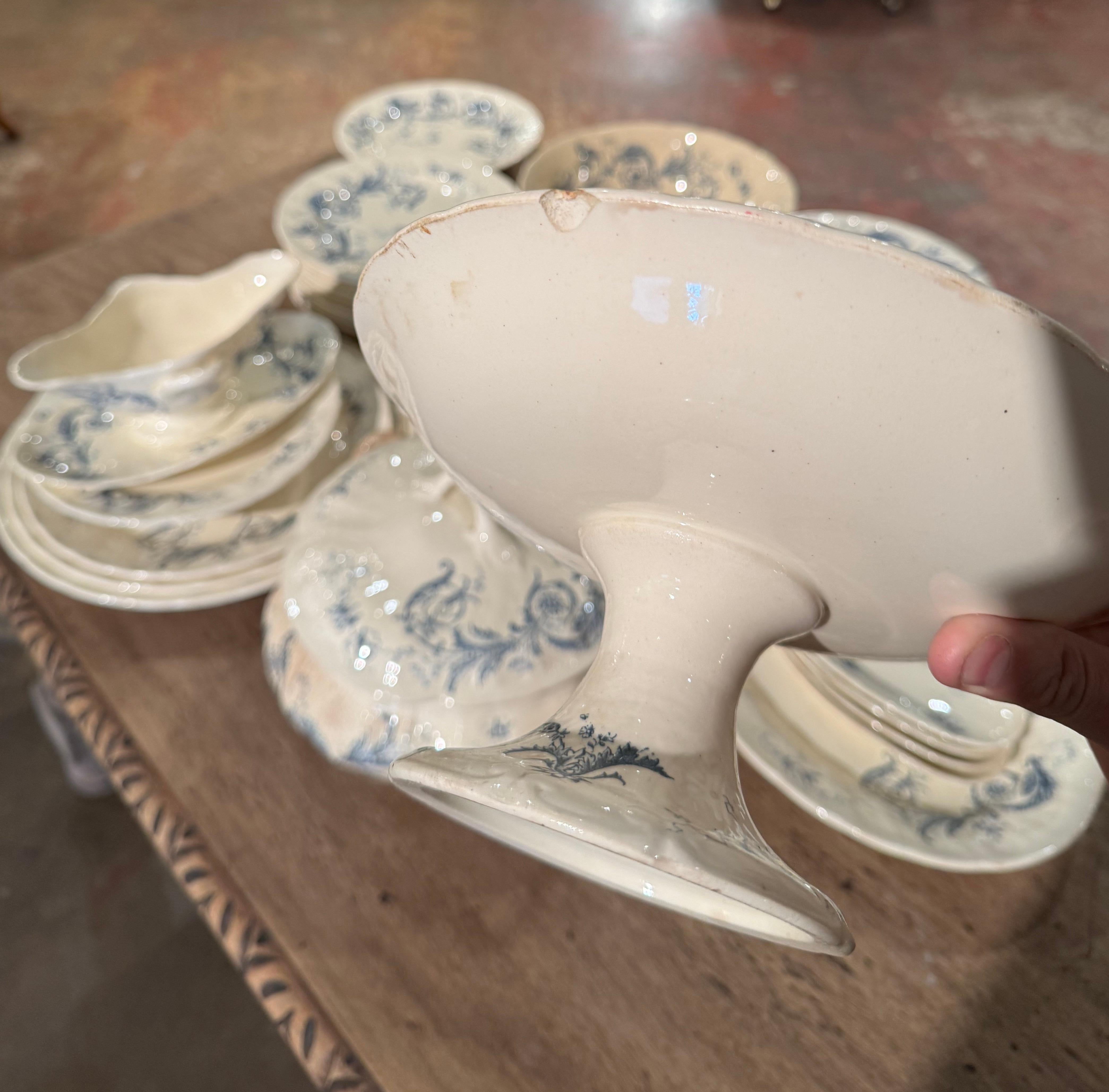 19th Century French Blue and White Gien Porcelain Dinnerware, 67 Pieces 11