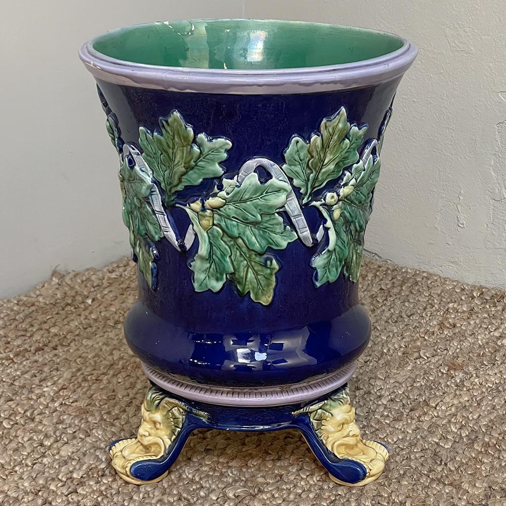 19th Century French Blue Barbotine Jardiniere with Stand In Good Condition For Sale In Dallas, TX