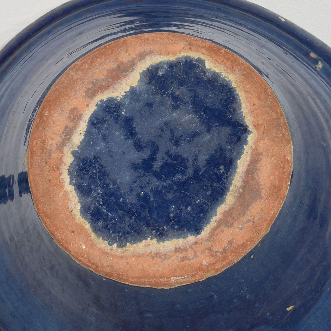 Ciotola da latte o Tian in terracotta smaltata blu francese del XIX secolo in vendita 10