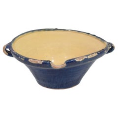 Bol à lait ou Tian en terre cuite émaillée bleu français du 19e siècle