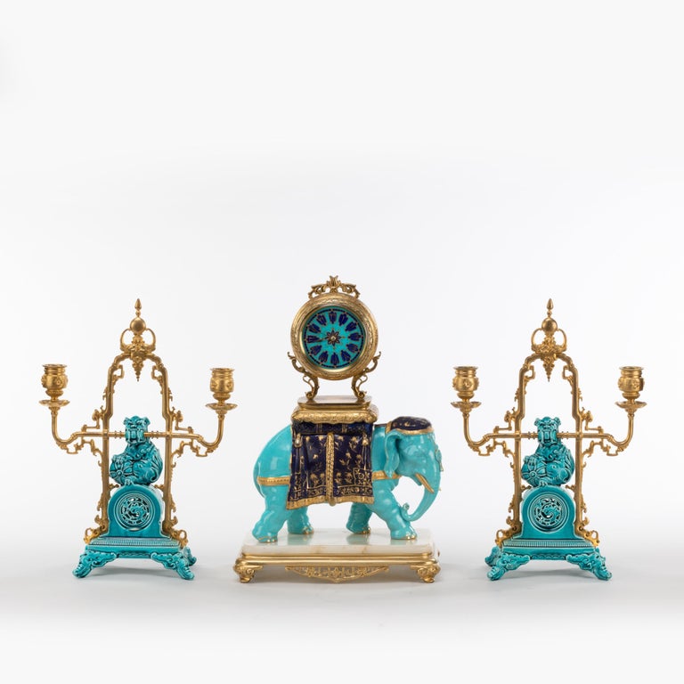 19th Century French Blue Porcelain Elephant Clock Set in the Chinoiserie Style In Good Condition For Sale In London, GB