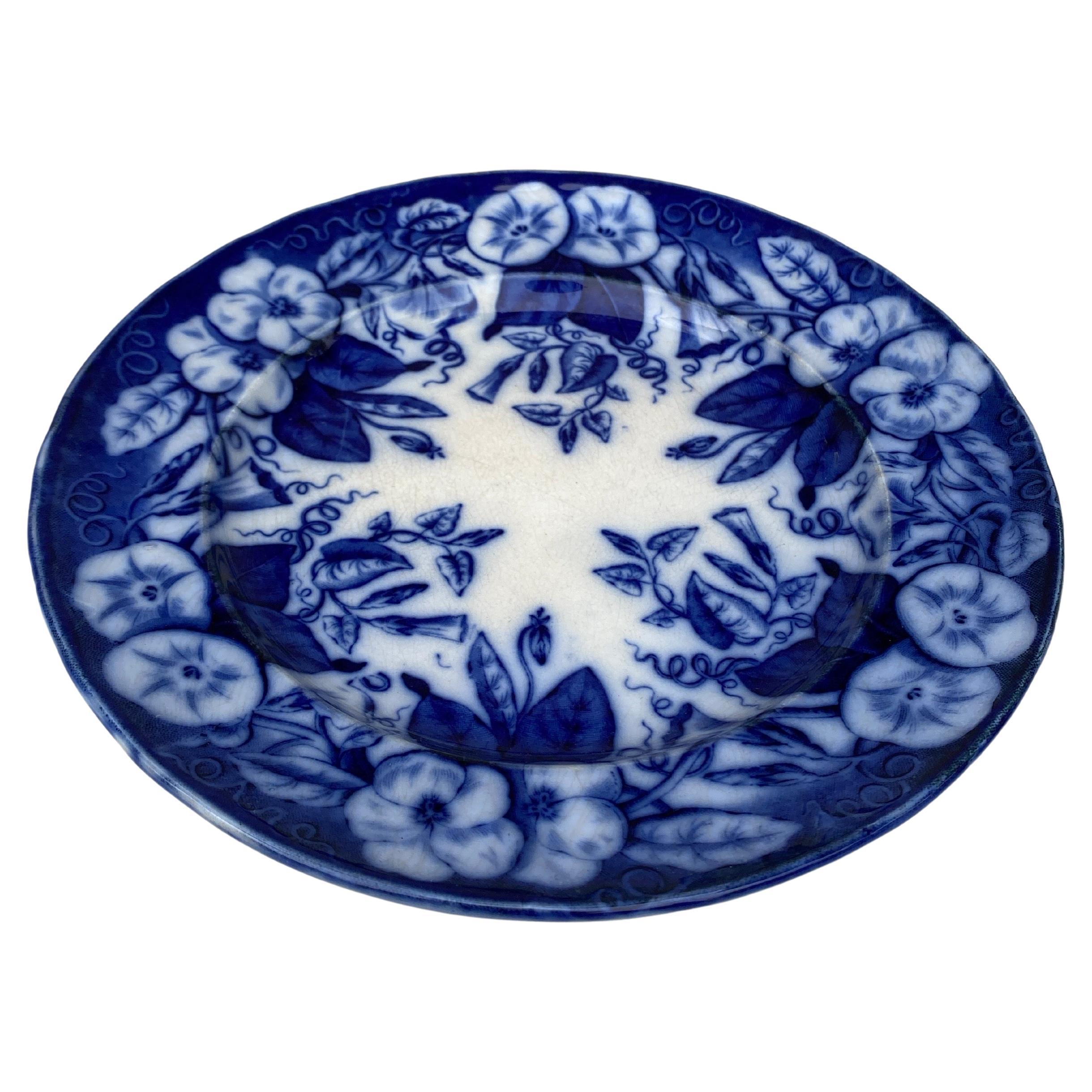 19th Century French Blue & White Morning Glory Plate Vieillard Bordeaux.
Diameter 8.8 inches.
