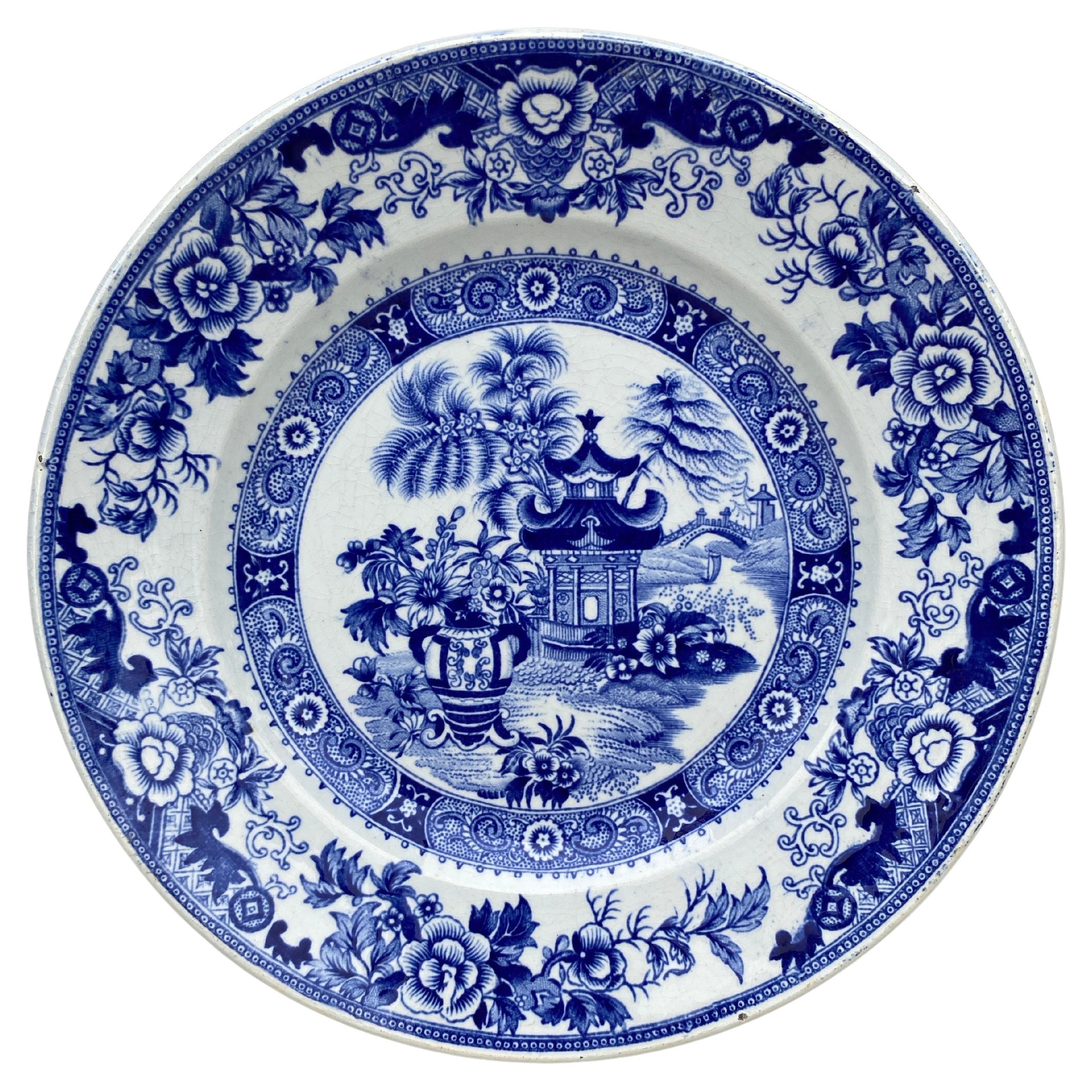 Plato Pagoda Francés Azul y Blanco Creil et Montereau del Siglo XIX