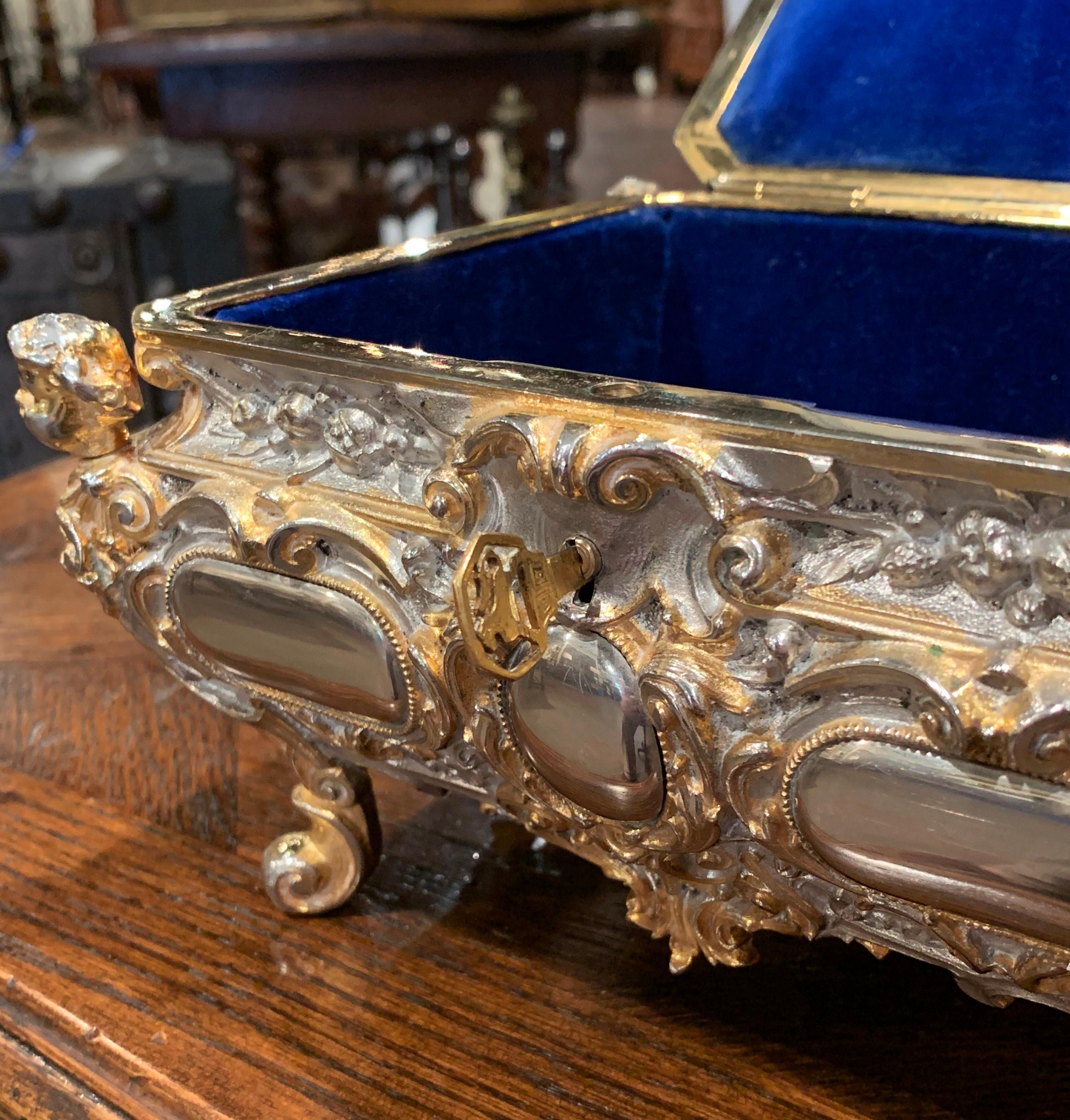 19th Century French Bombe Silver on Copper Ornate Repousse Jewelry Casket In Excellent Condition In Dallas, TX