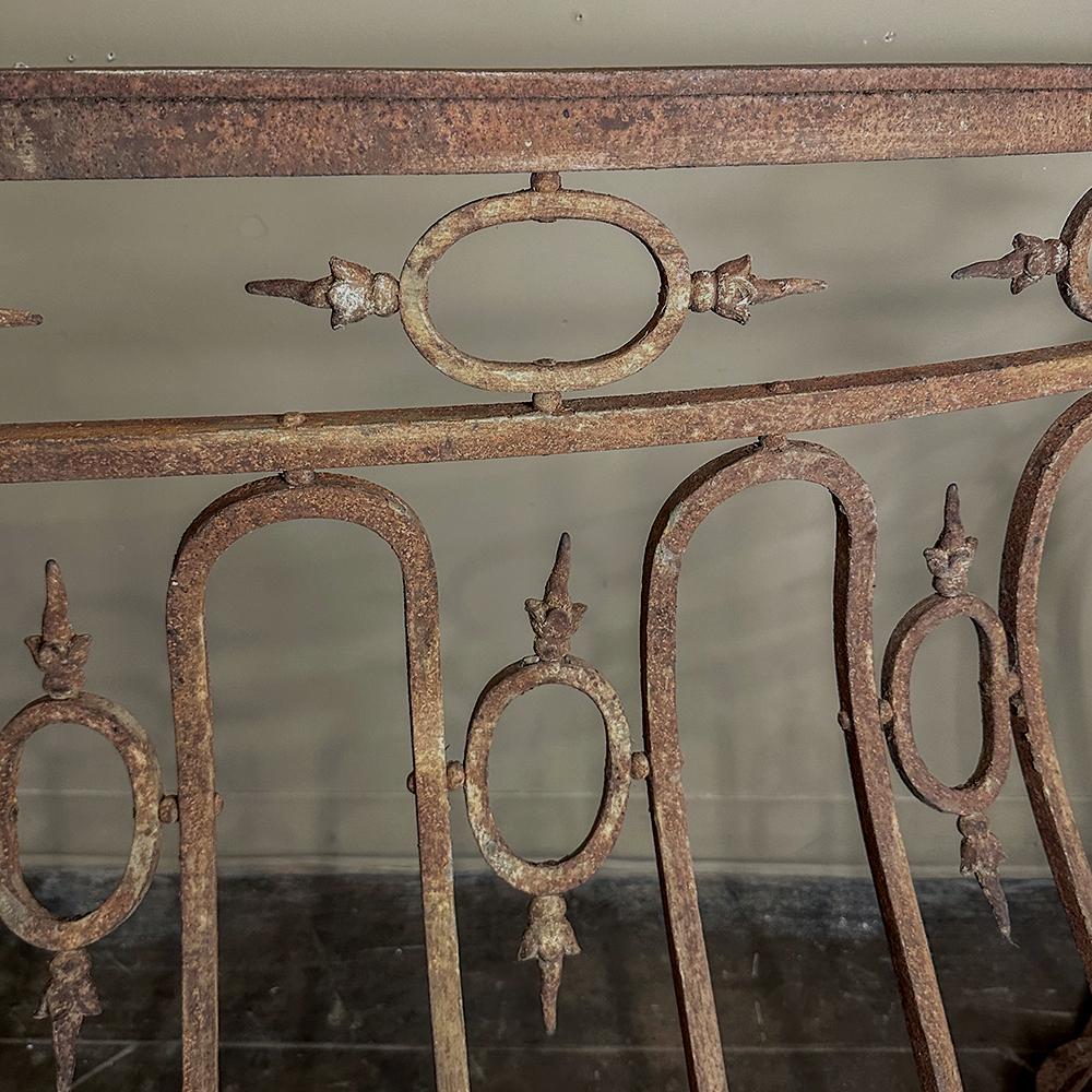 19th Century French Bombe Wrought Iron Balcony Rail ~ Baluster Rail For Sale 13