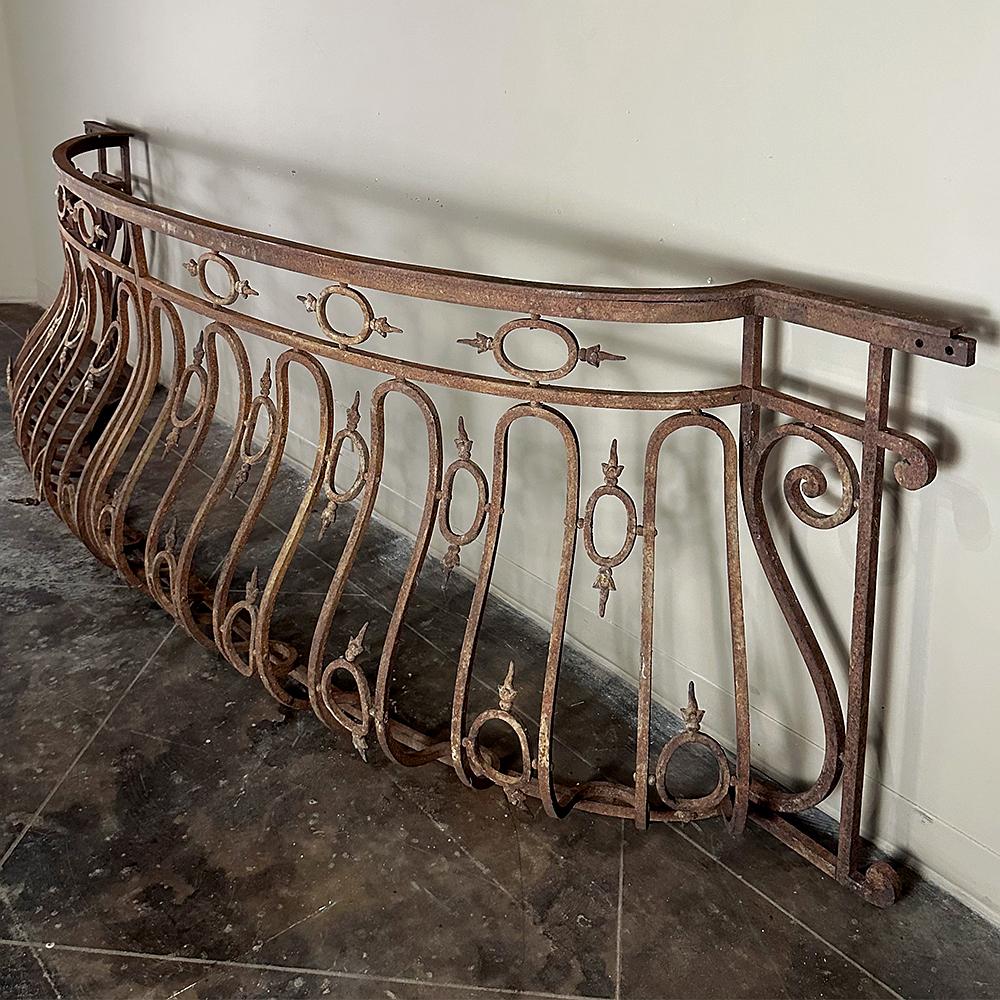 19th Century French Bombe Wrought Iron Balcony Rail ~ Baluster Rail For Sale 1