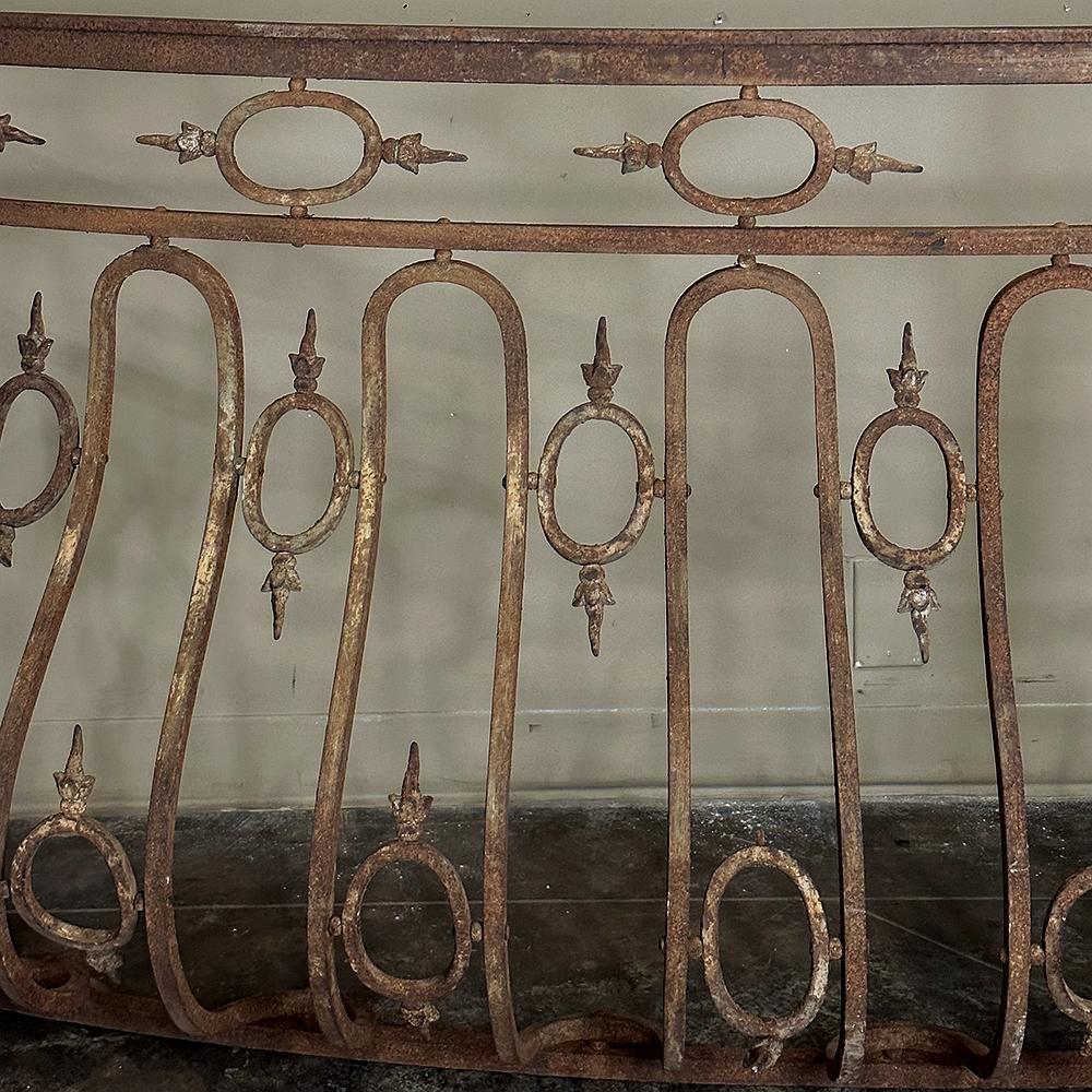 19th Century French Bombe Wrought Iron Balcony Rail ~ Baluster Rail For Sale 3