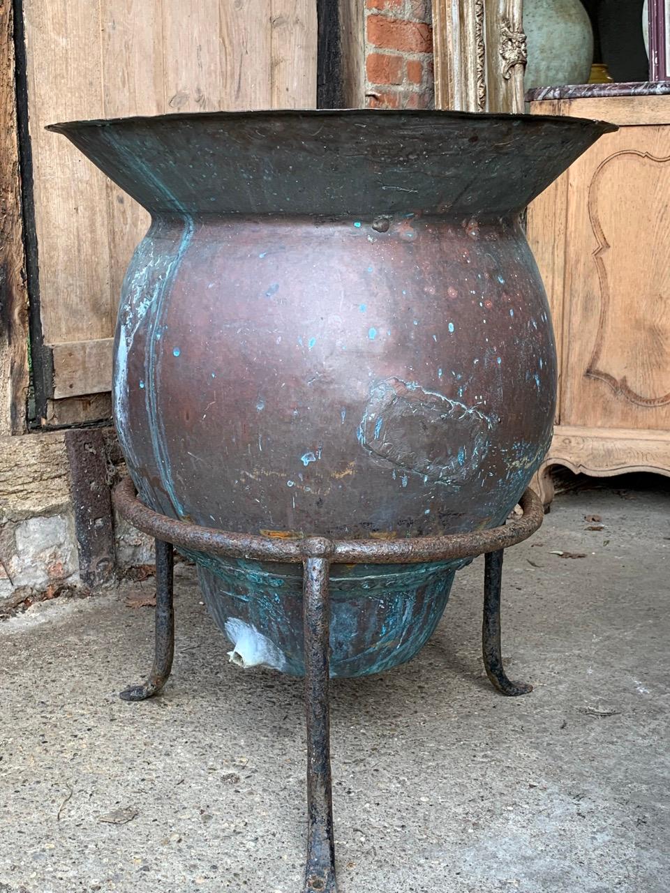 Hand-Crafted 19th Century French Bonnet Copper Planter For Sale
