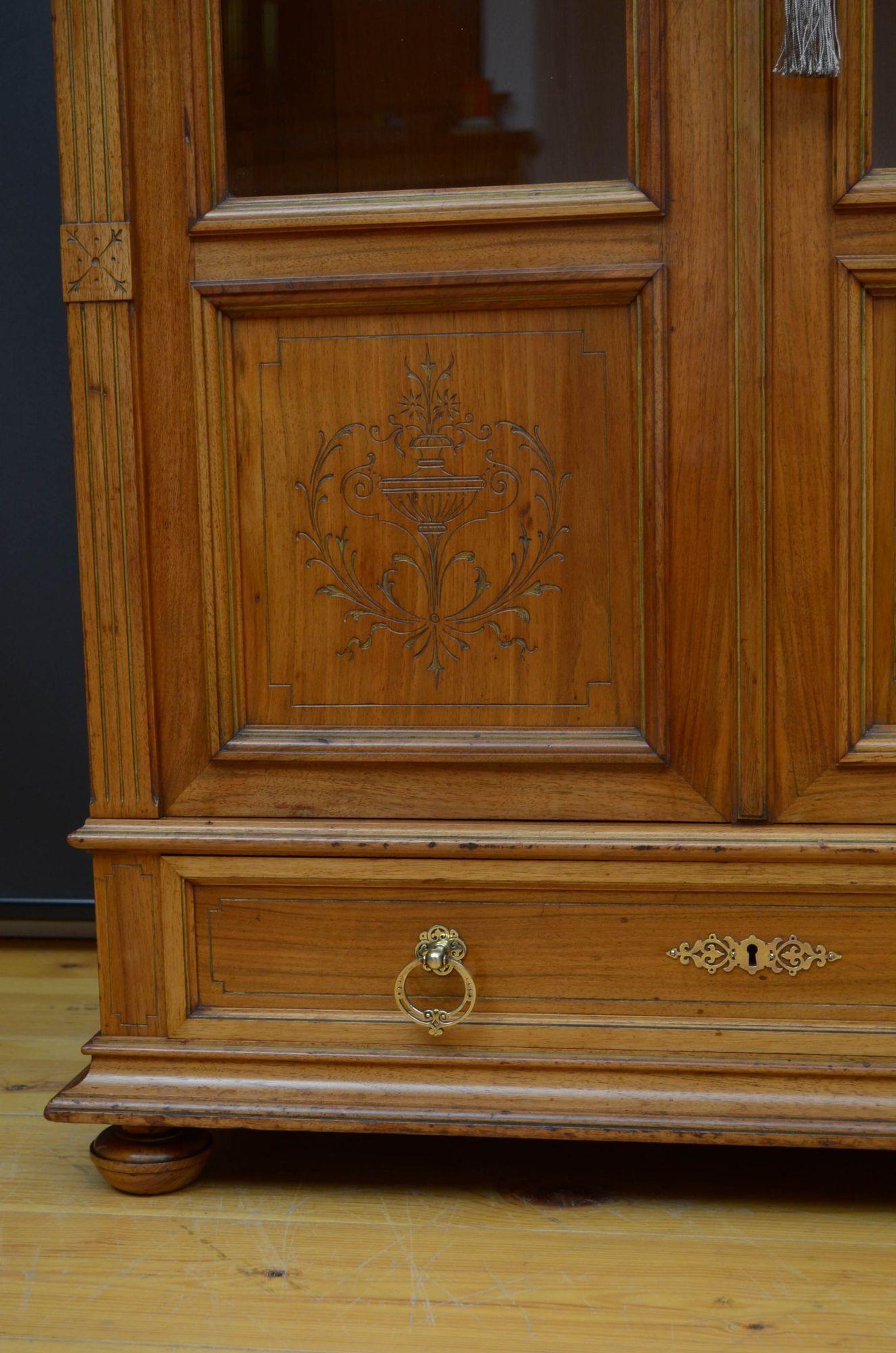 19th Century French Bookcase / Display Cabinet 8