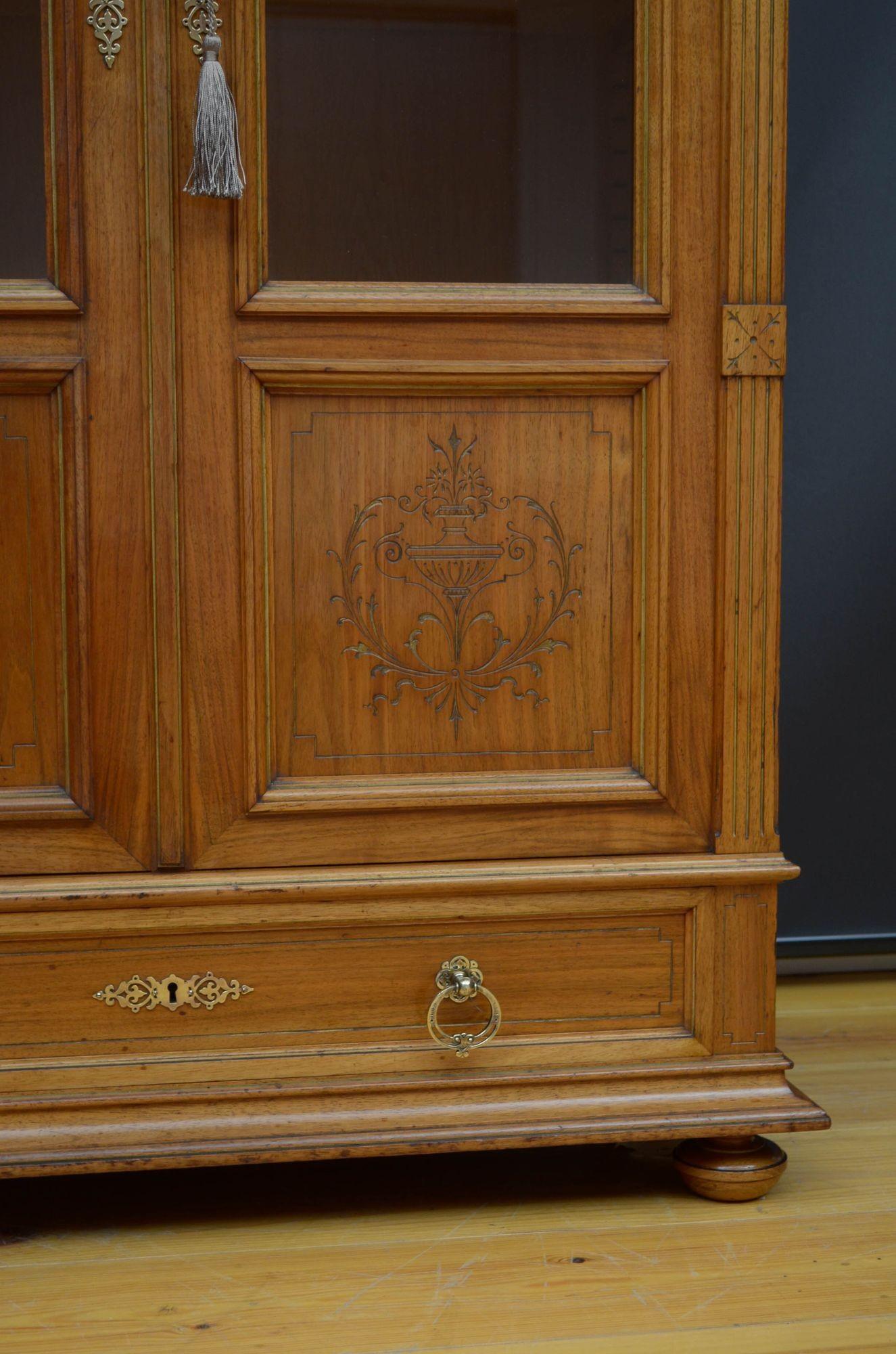 19th Century French Bookcase / Display Cabinet 9