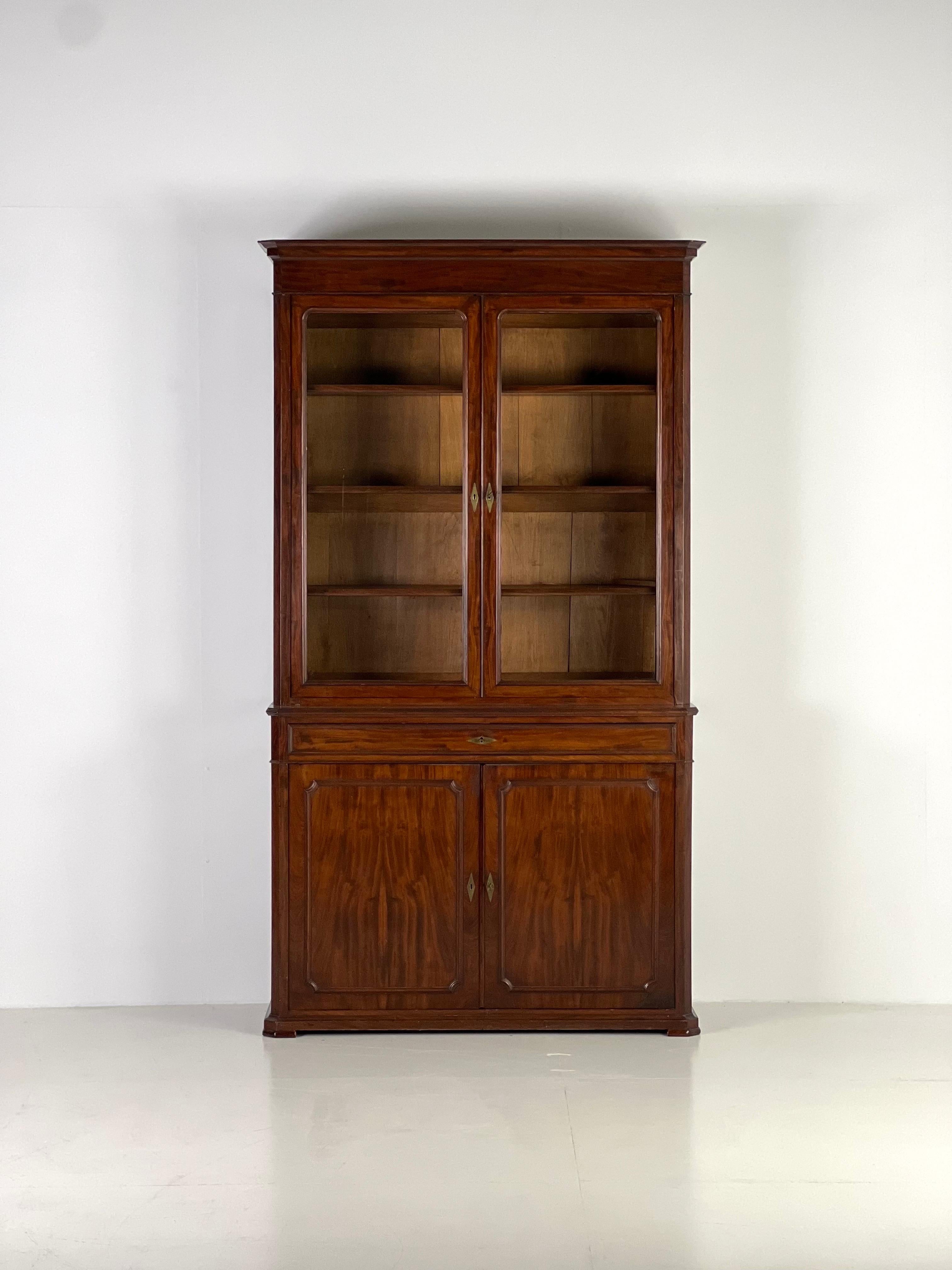 Libreria francese del XIX secolo in mogano in vendita 14