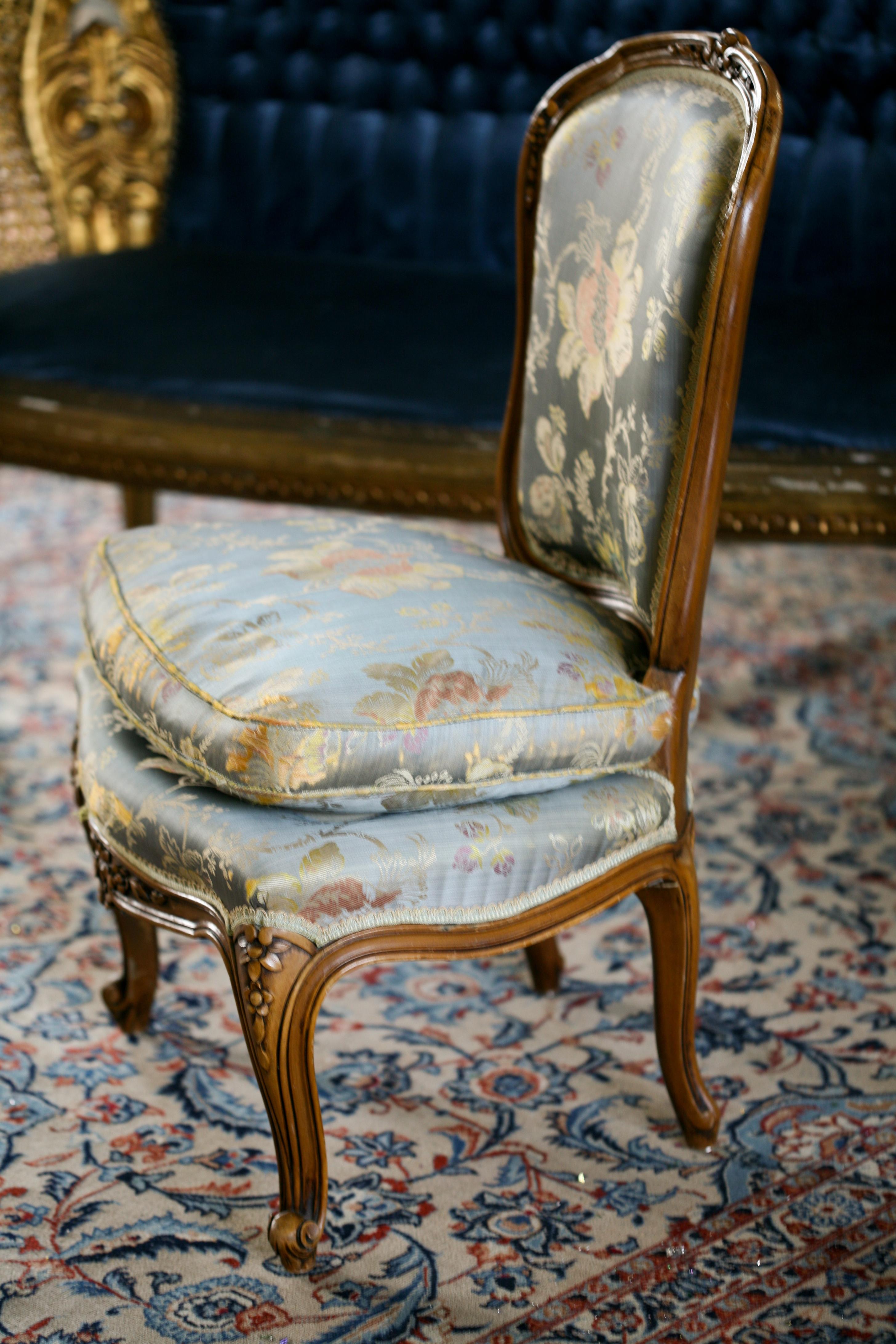 19th Century French Boudoir Chair in Louis XV Style In Good Condition In Sofia, BG
