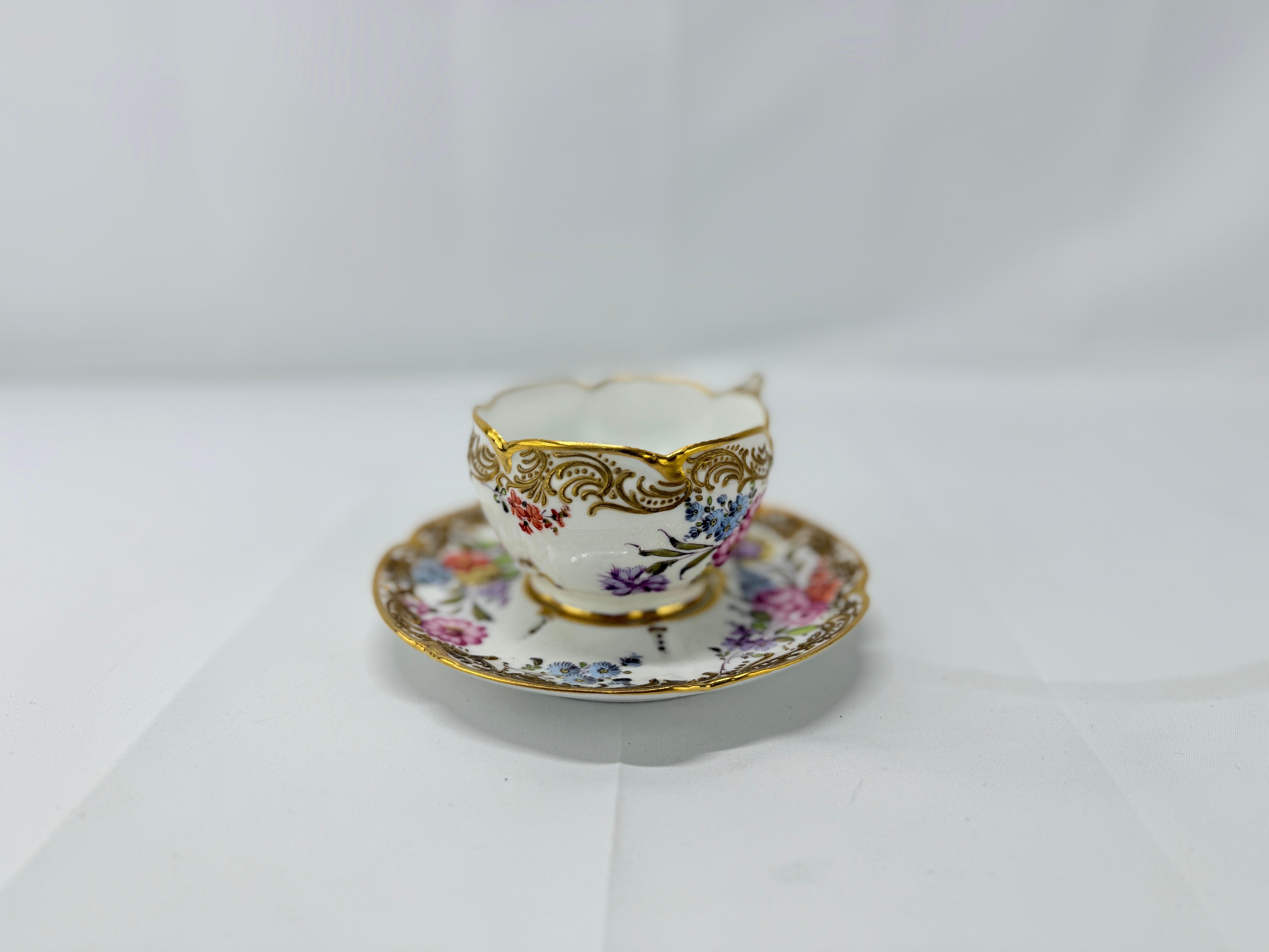 19th Century French, Boudois & Bloch Floral Gold-Trimmed Cup & Saucer Set For Sale 1