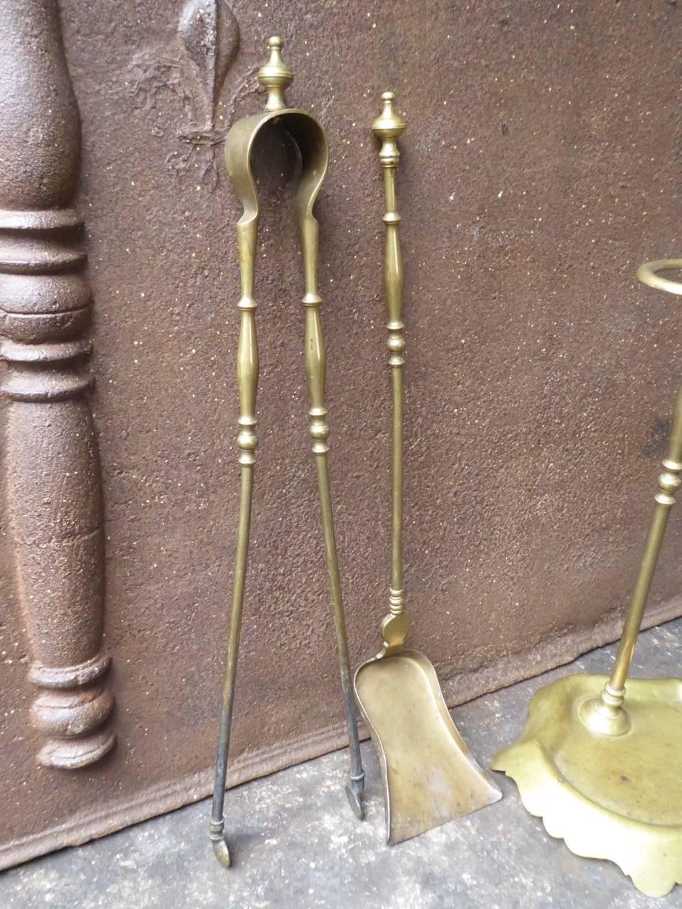 Outils de cheminée ou outils de feu français du 19ème siècle 'Bouhon Frères'. Bon état - En vente à Amerongen, NL
