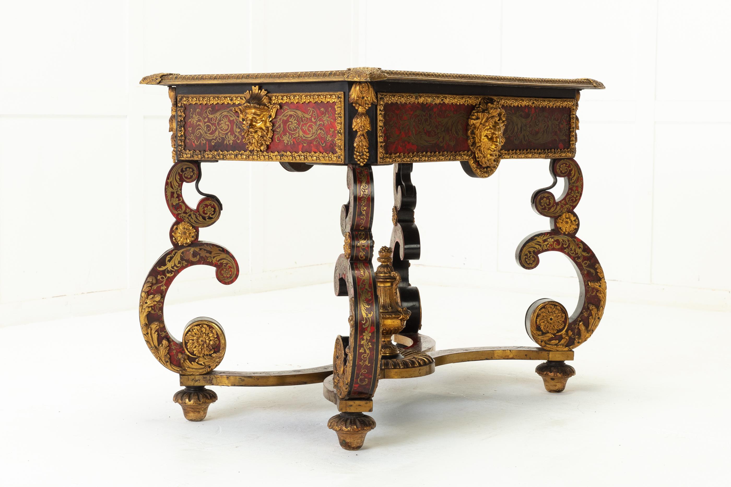 19th Century French Boulle Bureau Plat In Good Condition In Gloucestershire, GB